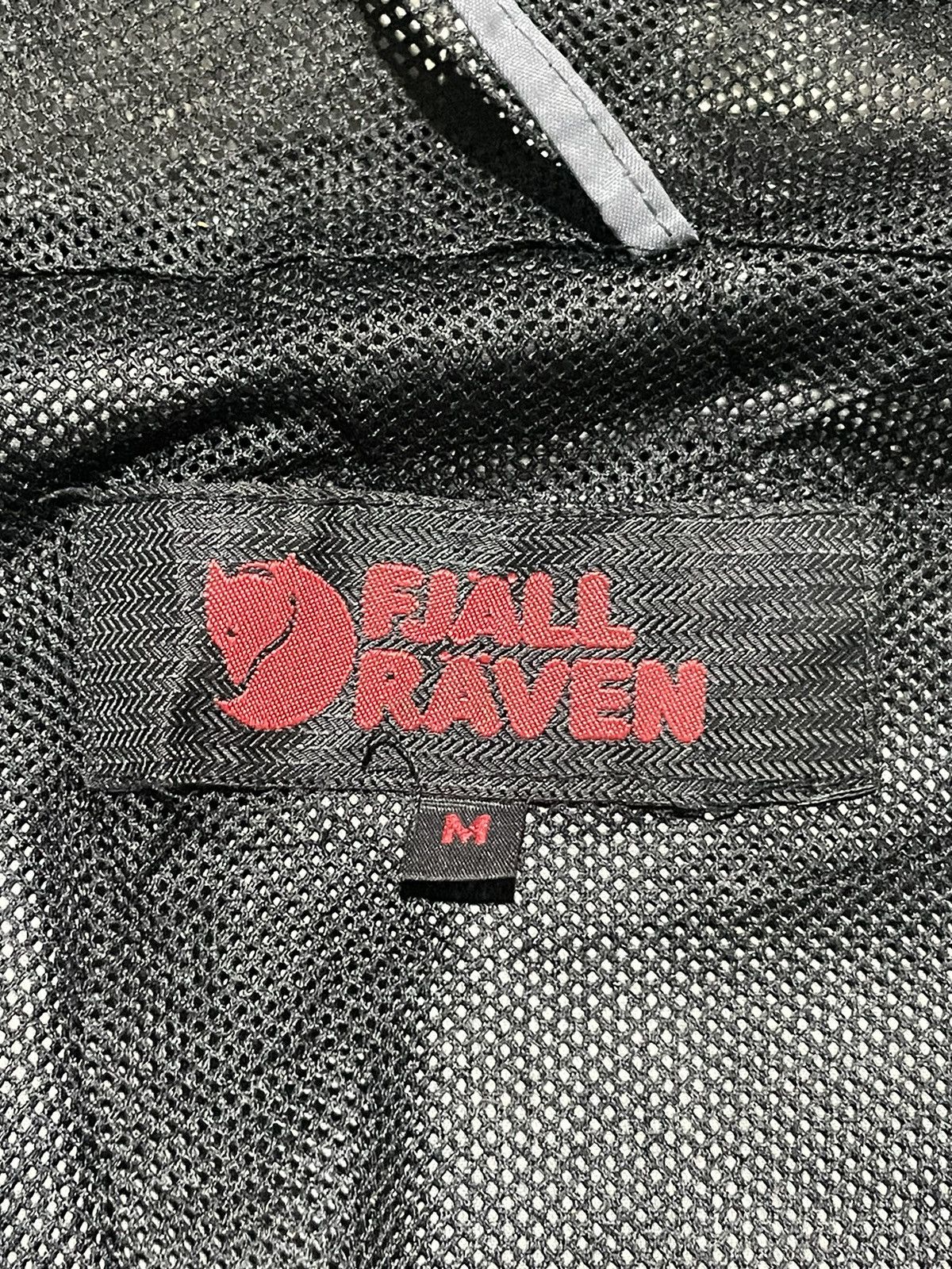 Fjallraven Fjallraven Hydartic Nylon Jacket Size US L / EU 52-54 / 3 - 16 Thumbnail