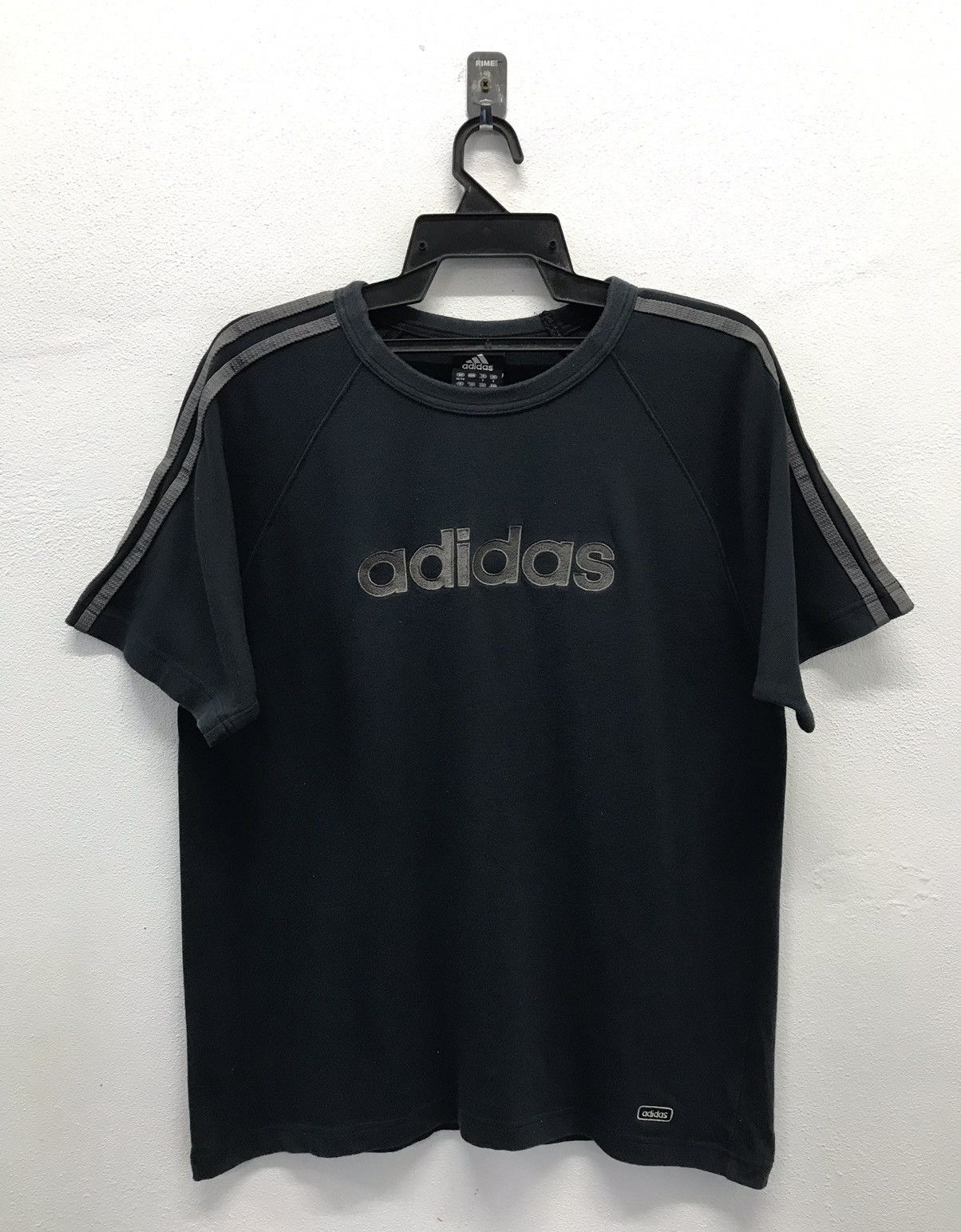 Adidas × Vintage Vintage Adidas Shirt Size US L / EU 52-54 / 3 - 1 Thumbnail