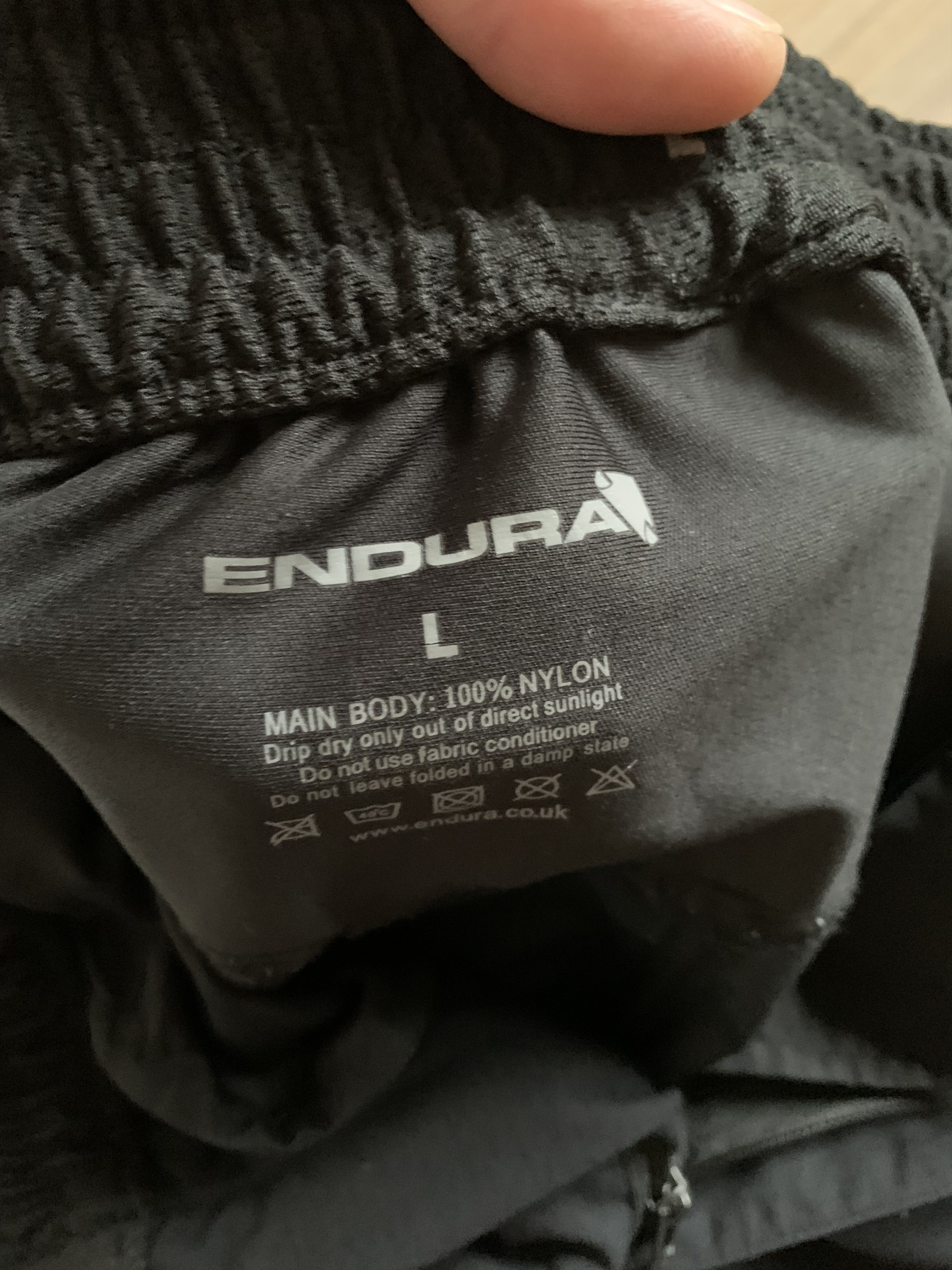 Other Endura Black Waterproof Cycling Trousers Pants Size US 33 - 9 Thumbnail