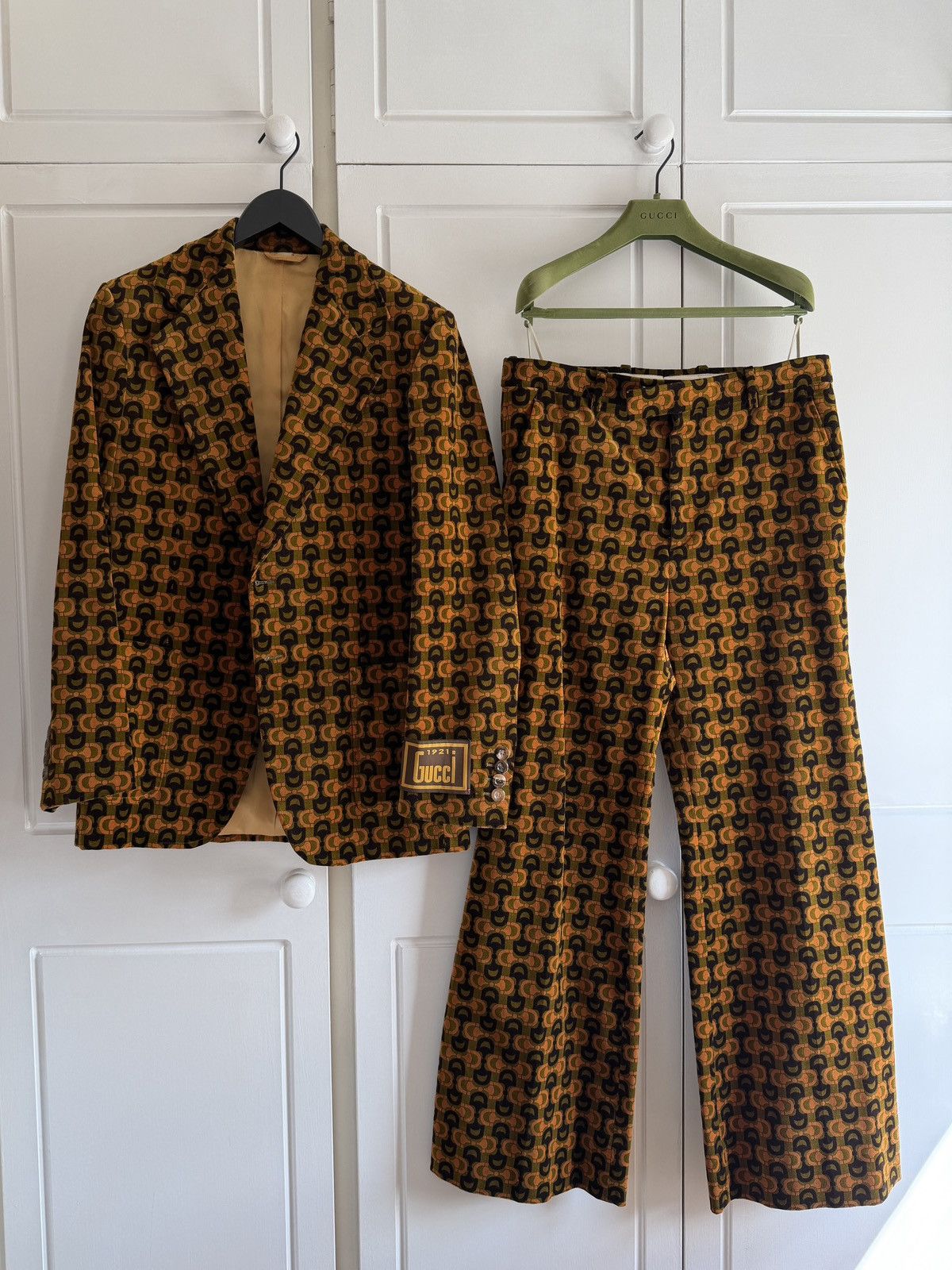 Gucci Gucci 100 Year Anniversary Velvet Horsebit Suit Size 38R - 2 Thumbnail