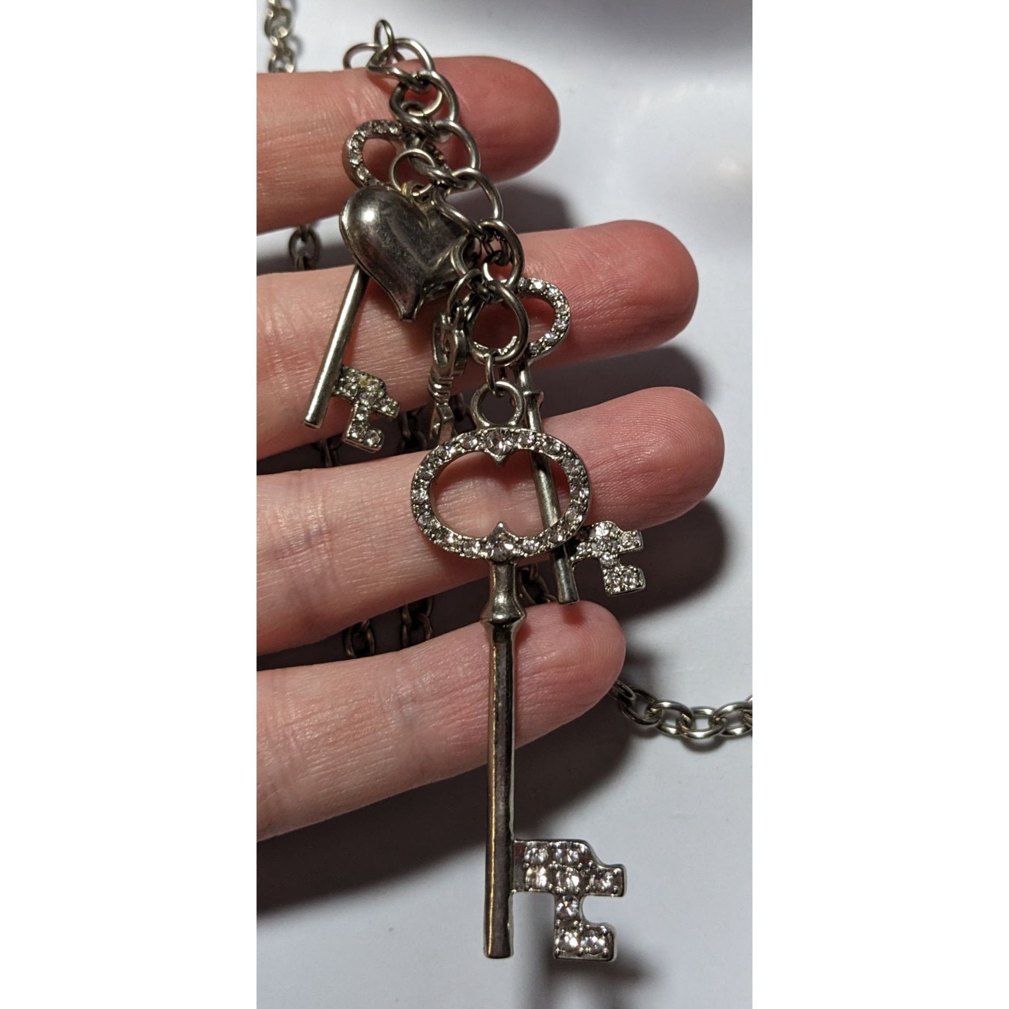 Other Silver Rhinestone Key Charm Cluster Necklace Size ONE SIZE - 7 Thumbnail