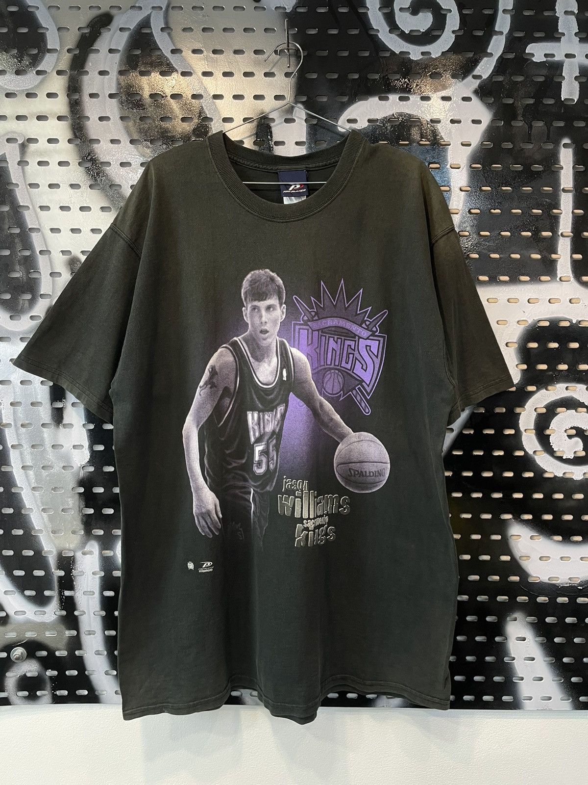 NBA Vintage NBA Jason Williams Sacramento Kings Shirt Size US XL / EU 56 / 4 - 1 Thumbnail