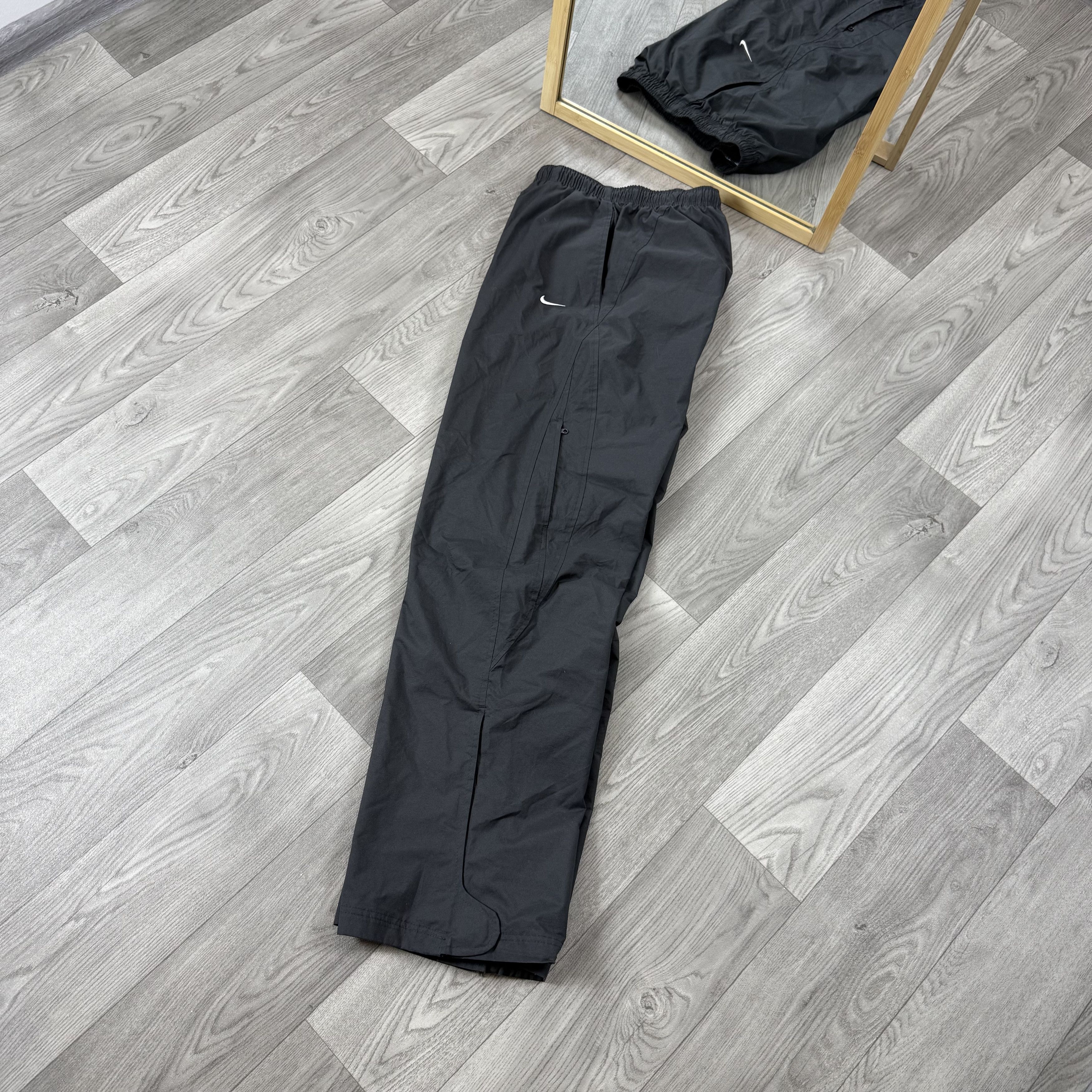 Nike Vintage Nike 90s Gorpcore Nylon Track Pants Size US 32 / EU 48 - 9 Thumbnail
