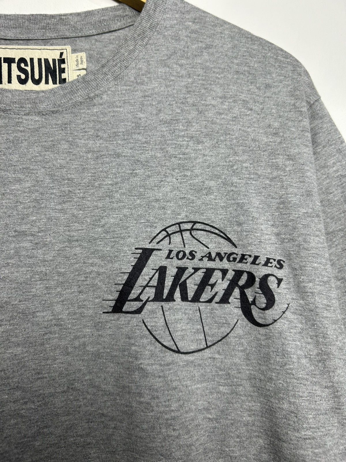 Maison Kitsune Maison kitsune X NBA Lakers Tee Size US L / EU 52-54 / 3 - 2 Thumbnail