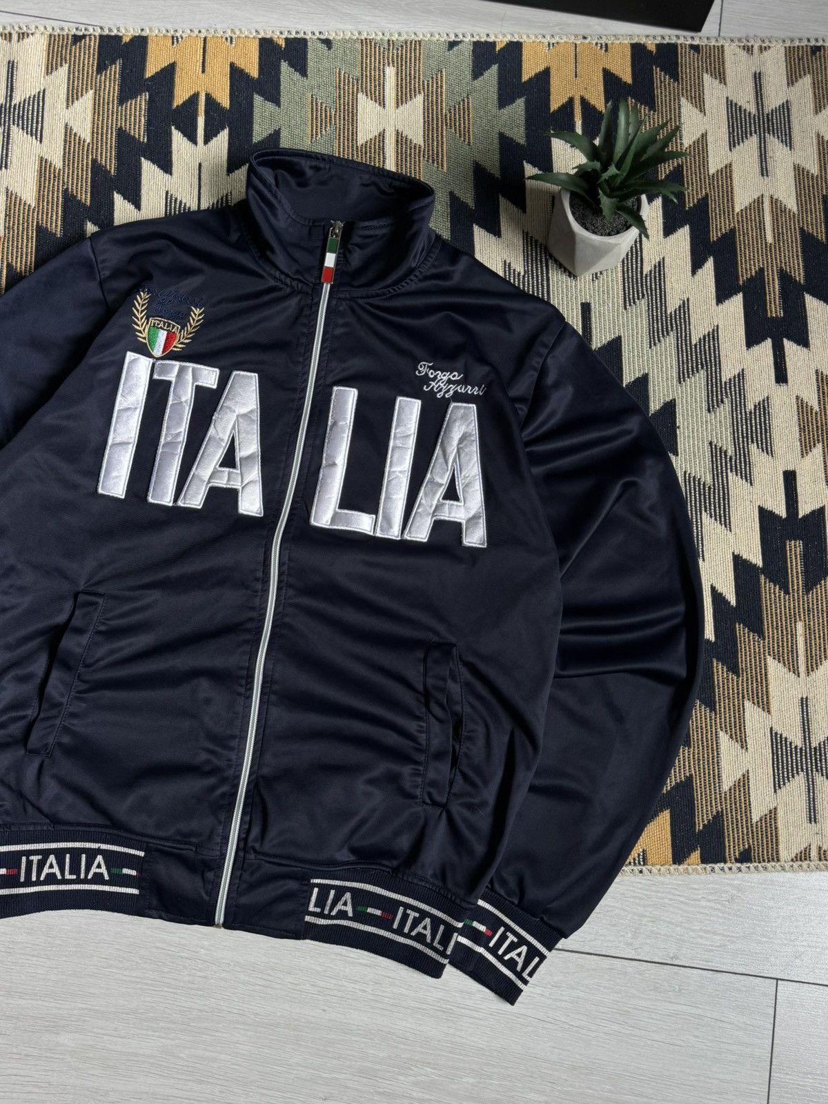 Vintage Vintage Italia Y2K Logo Track Jacket Size US M / EU 48-50 / 2 - 3 Thumbnail