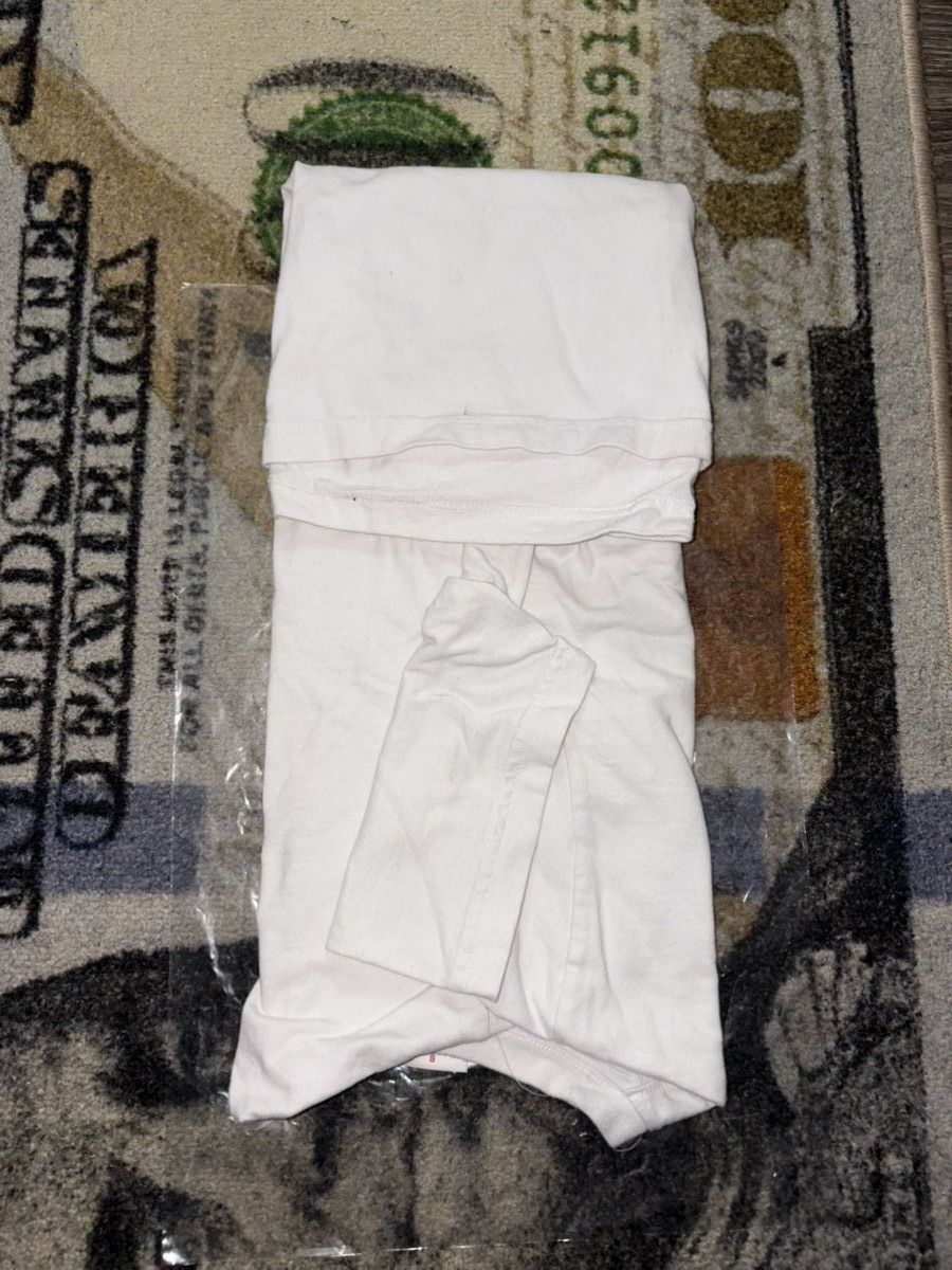 Supreme Supreme Ernie Barnes Tee White Size US S / EU 44-46 / 1 - 4 Thumbnail