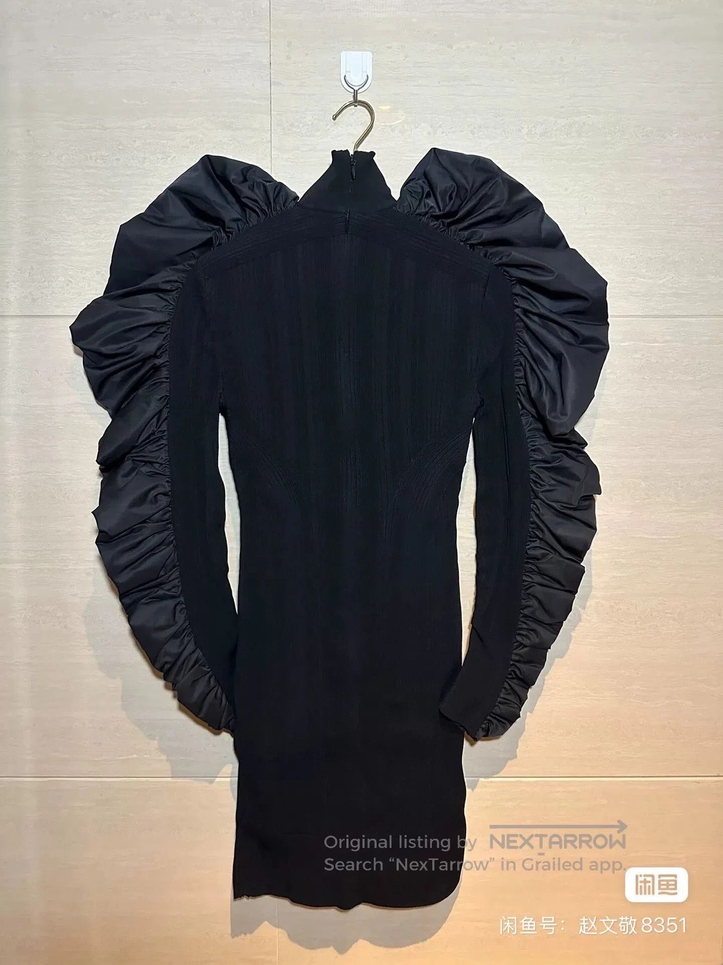 Herve Leger Herve Leger Black Mini Dress. Size S / US 4 / IT 40 - 2 Thumbnail