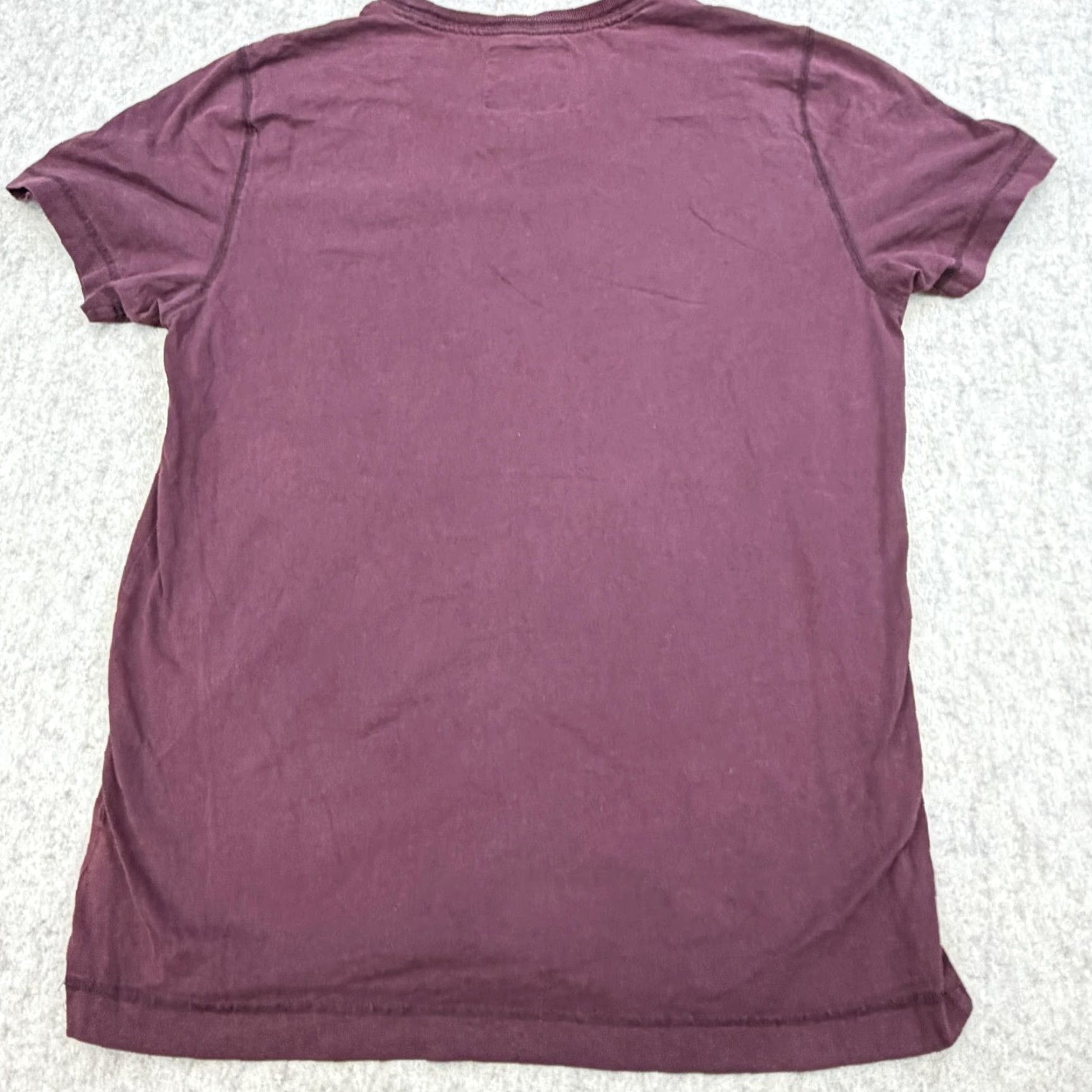 Aeropostale Aeropostale Shirt Mens Medium Maroon V Neck Bulldog Graphic Cotton Logo Tee Size US M / EU 48-50 / 2 - 7 Thumbnail