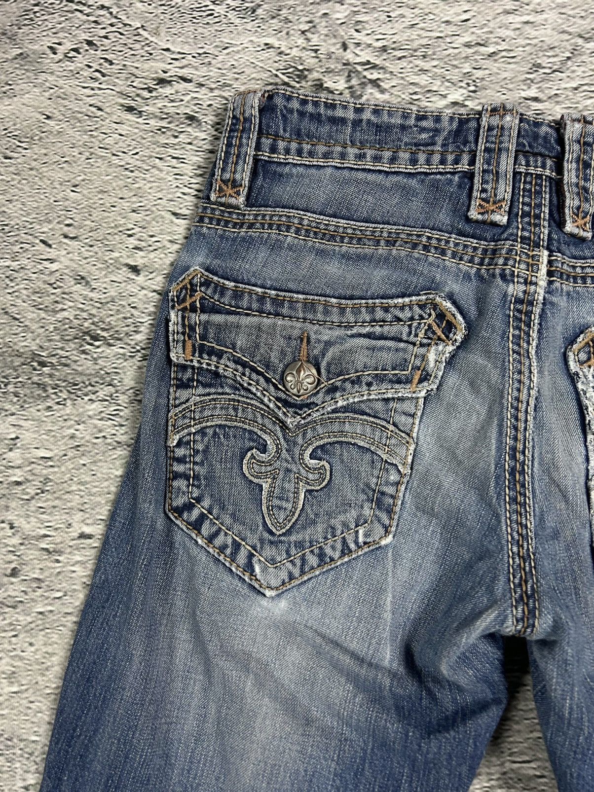 Rock Revival Rock Revival vintage blue jeans Y2K flared Size US 29 - 3 Thumbnail