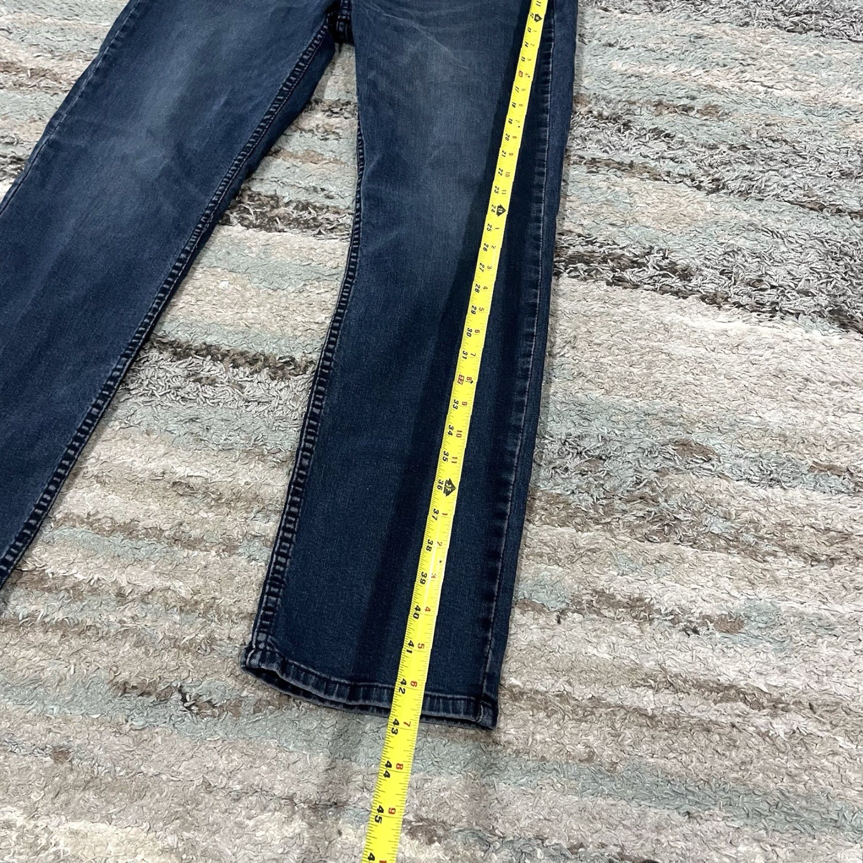Levi's Levi's 514 Straight Jeans Mens 34x32 Regular Blue Denim Cotton 5-Pocket Inseam 32" Medium Wash Denim Levis 514 Straight Mens Regular Size 34x32 Size US 34 / EU 50 - 6 Thumbnail