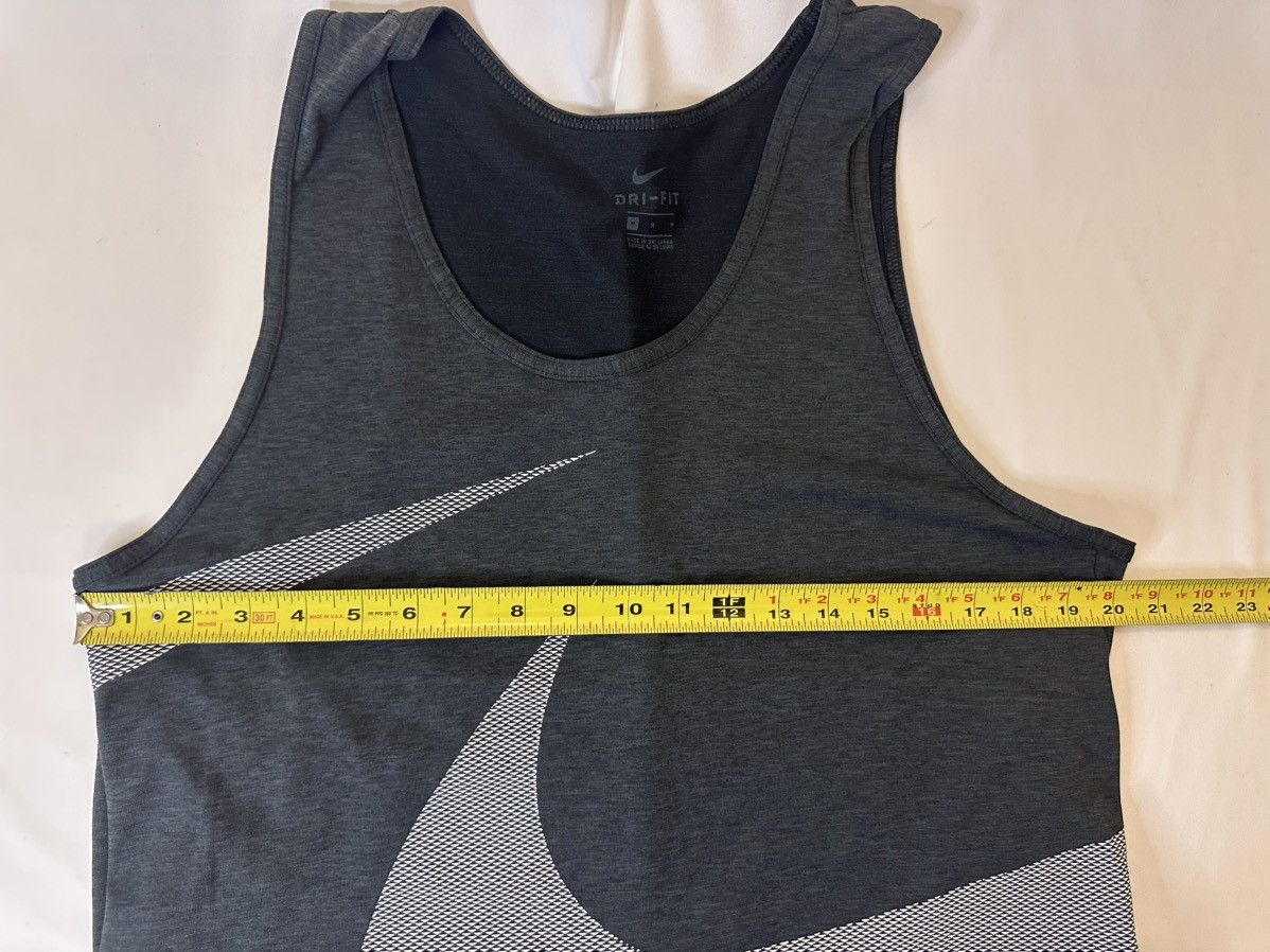 Nike Nike Dry Fit hyper Dry GFX men’s Medium Tank Top Size US M / EU 48-50 / 2 - 4 Thumbnail