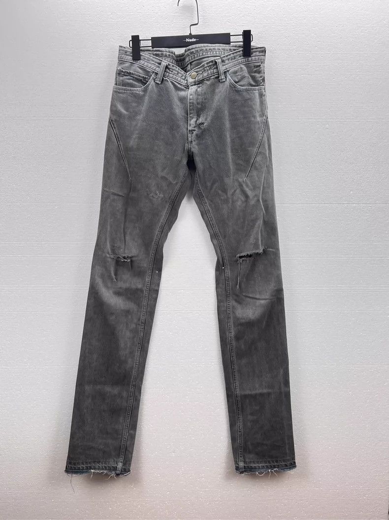 Number (N)ine Number (N)ineSize 4Washed jeans 2503-Nextarrow Size US 34 / EU 50 - 1 Thumbnail