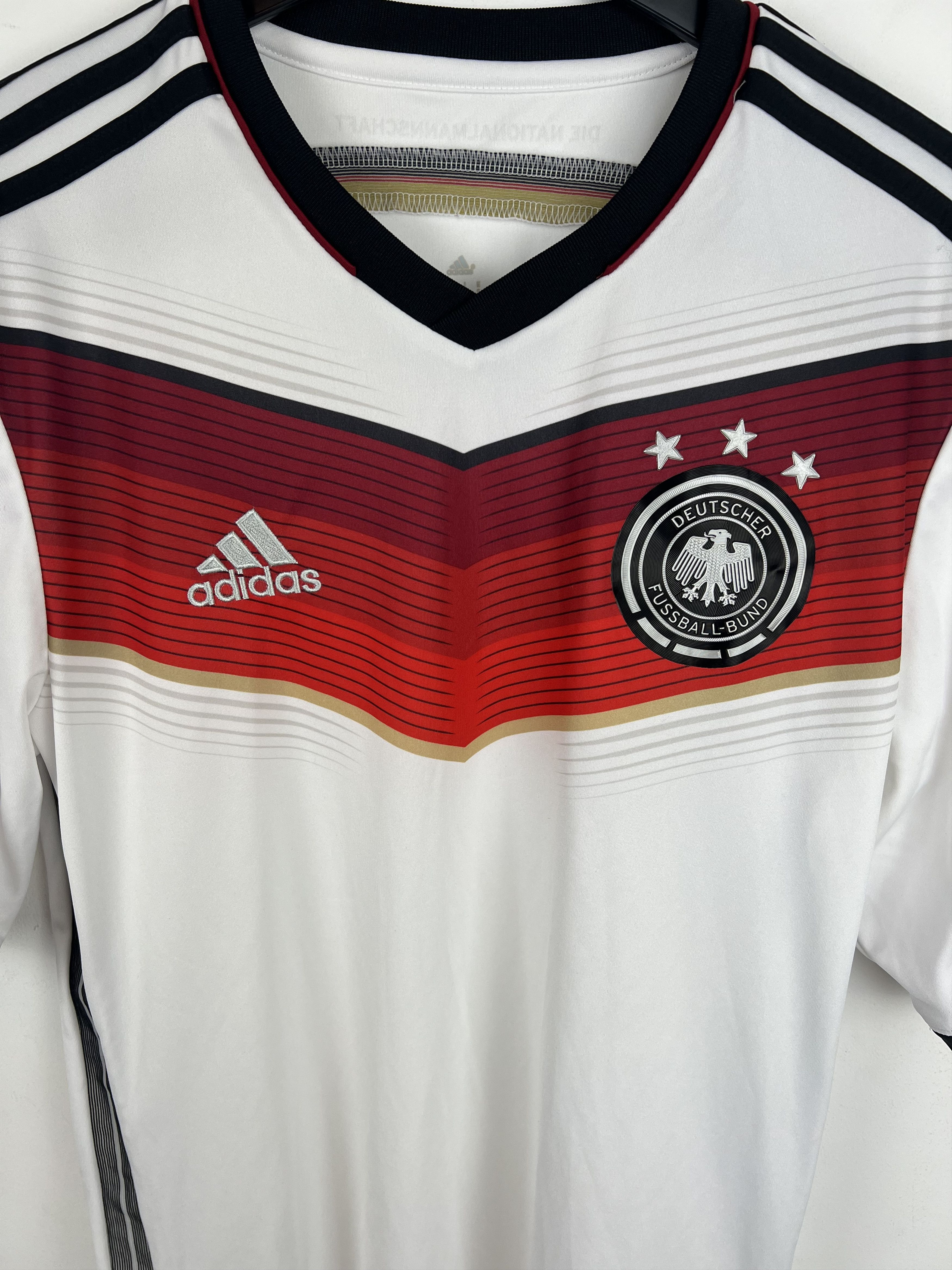 Adidas GERMANY NATIONAL TEAM 2014 -15 FOOTBALL Kit JERSEY Size US M / EU 48-50 / 2 - 12 Thumbnail