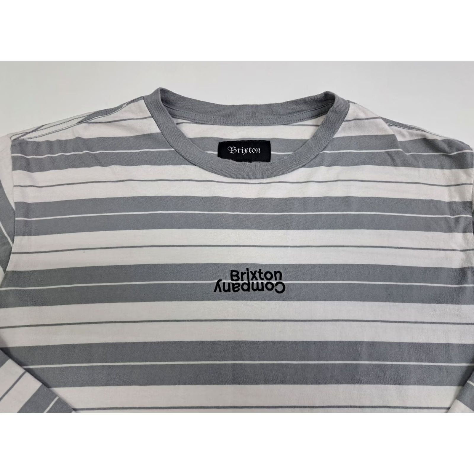 Brixton Brixton Shirt Mens XL Gray/White Long Sleeve Logo Crew Neck Woven Cotton Blend Regular Fit Skate Pattern Size US XL / EU 56 / 4 - 3 Thumbnail