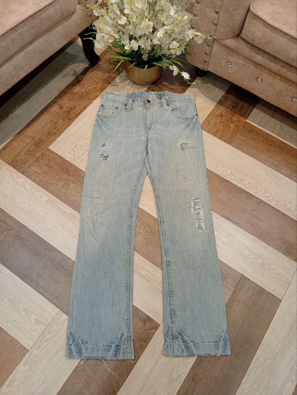 JUN MEN JAPANESE JUNMEN DISTRESSED JEANS - SIZE L Size US 34 / EU 50 - 1 Thumbnail