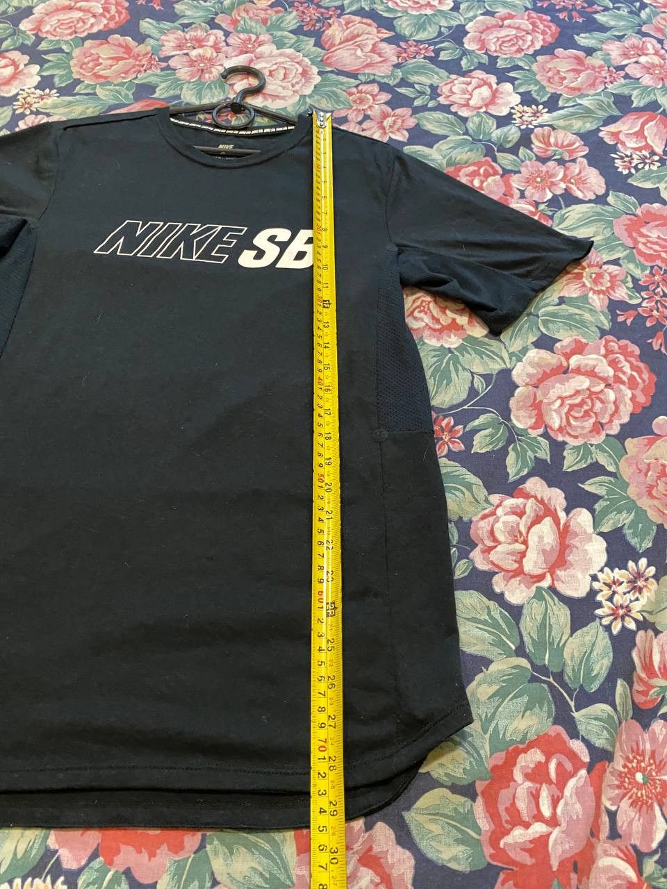 Nike SB Vintage black T-Shirt big logo Nike SB size S Y2K Size US S / EU 44-46 / 1 - 12 Thumbnail