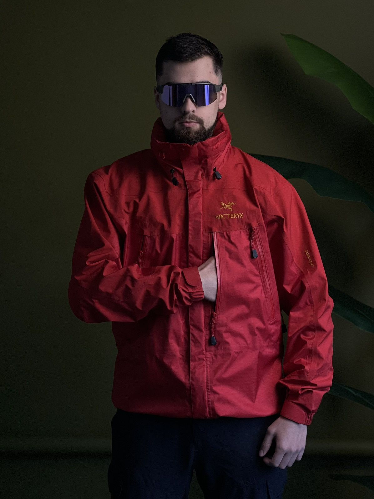 Arc'teryx × Vintage Rare Vintage Arc’teryx Theta LT Gore-Tex XCR Gold Logo M Size US M / EU 48-50 / 2 - 10 Thumbnail