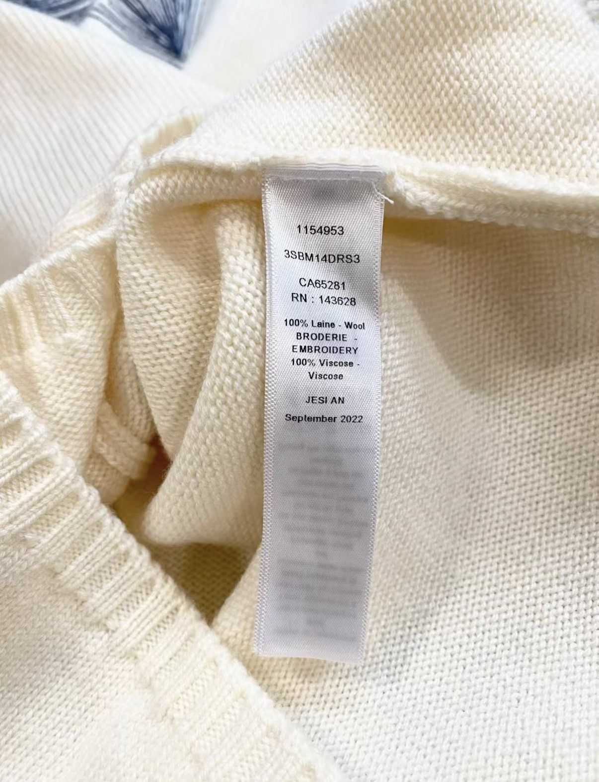 Dior Dior Classic Beige Mid-Length Wool Sweater (Kids' Size) J33 Size XL / US 12-14 / IT 48-50 - 5 Thumbnail