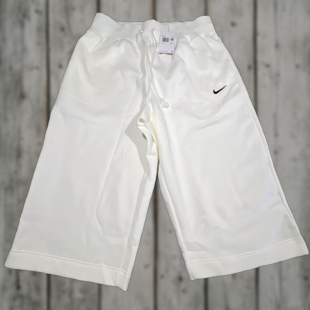 Nike Nike Crop Sweatpants Women’s 1X Wide Leg Fleece Drawstring FB8418-133 NWT Size 40" / US 18 - 1 Thumbnail