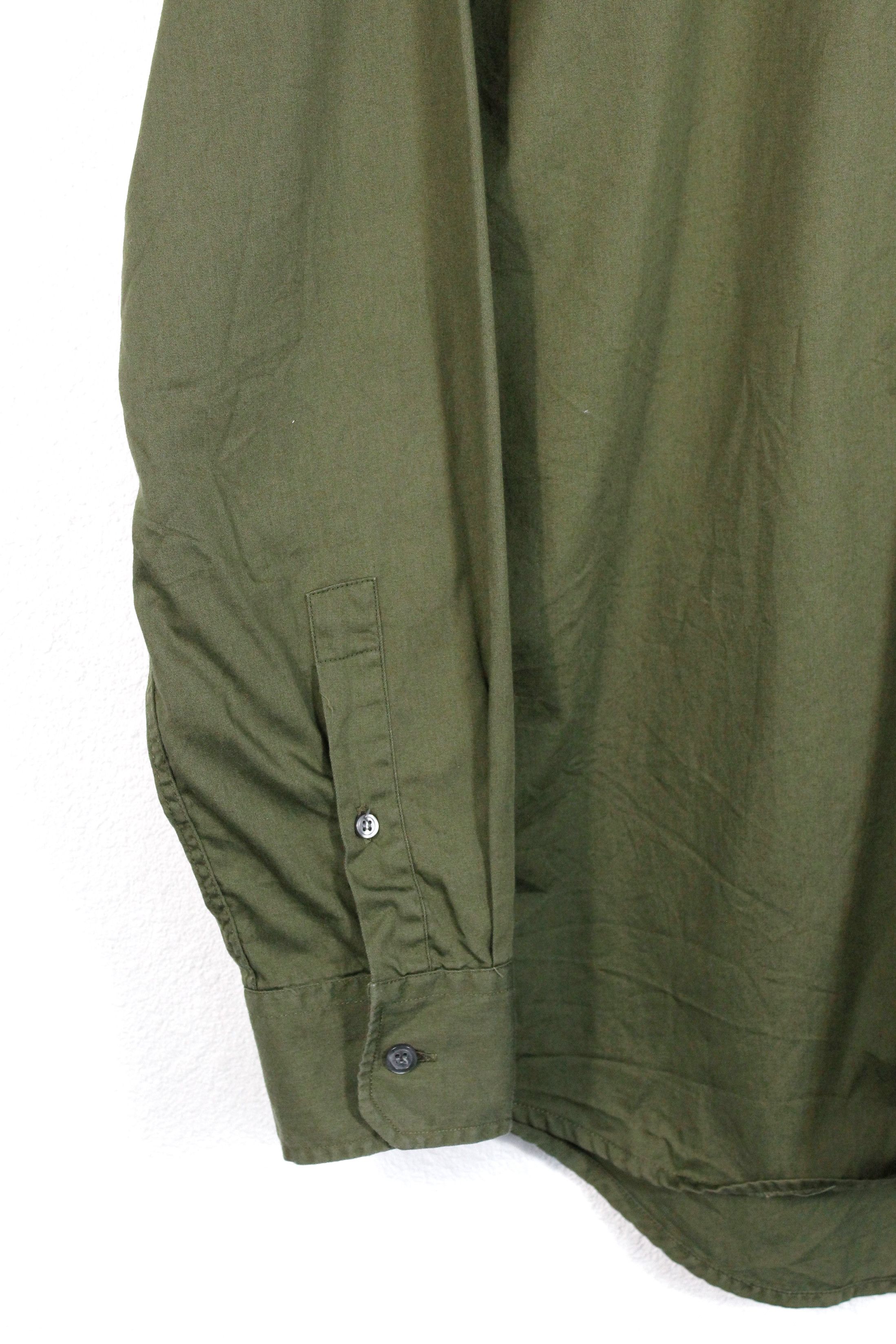 Paul Smith Vintage Paul Smith Pocket Logo Army Green Oxford Shirt L/XL Size US L / EU 52-54 / 3 - 4 Thumbnail