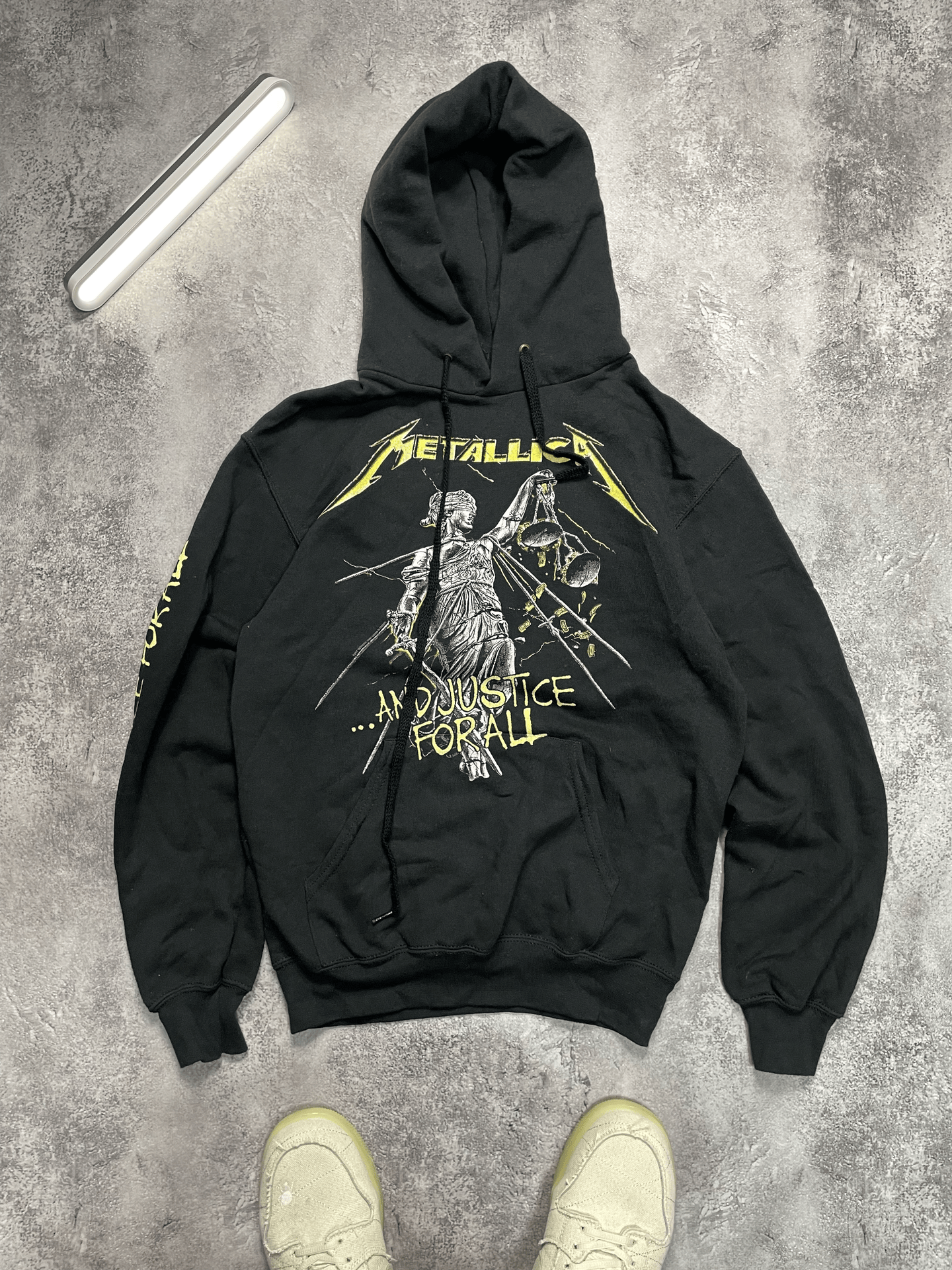Band Tees METALLICA 90s ARCHIVE And Justice For All Faded Tour Hdy S Size US S / EU 44-46 / 1 - 1 Thumbnail