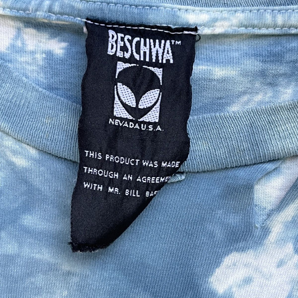 Alien Workshop Vintage Y2K BESCHWA Alien Bill Barker Distressed TShirt Size US L / EU 52-54 / 3 - 15 Thumbnail