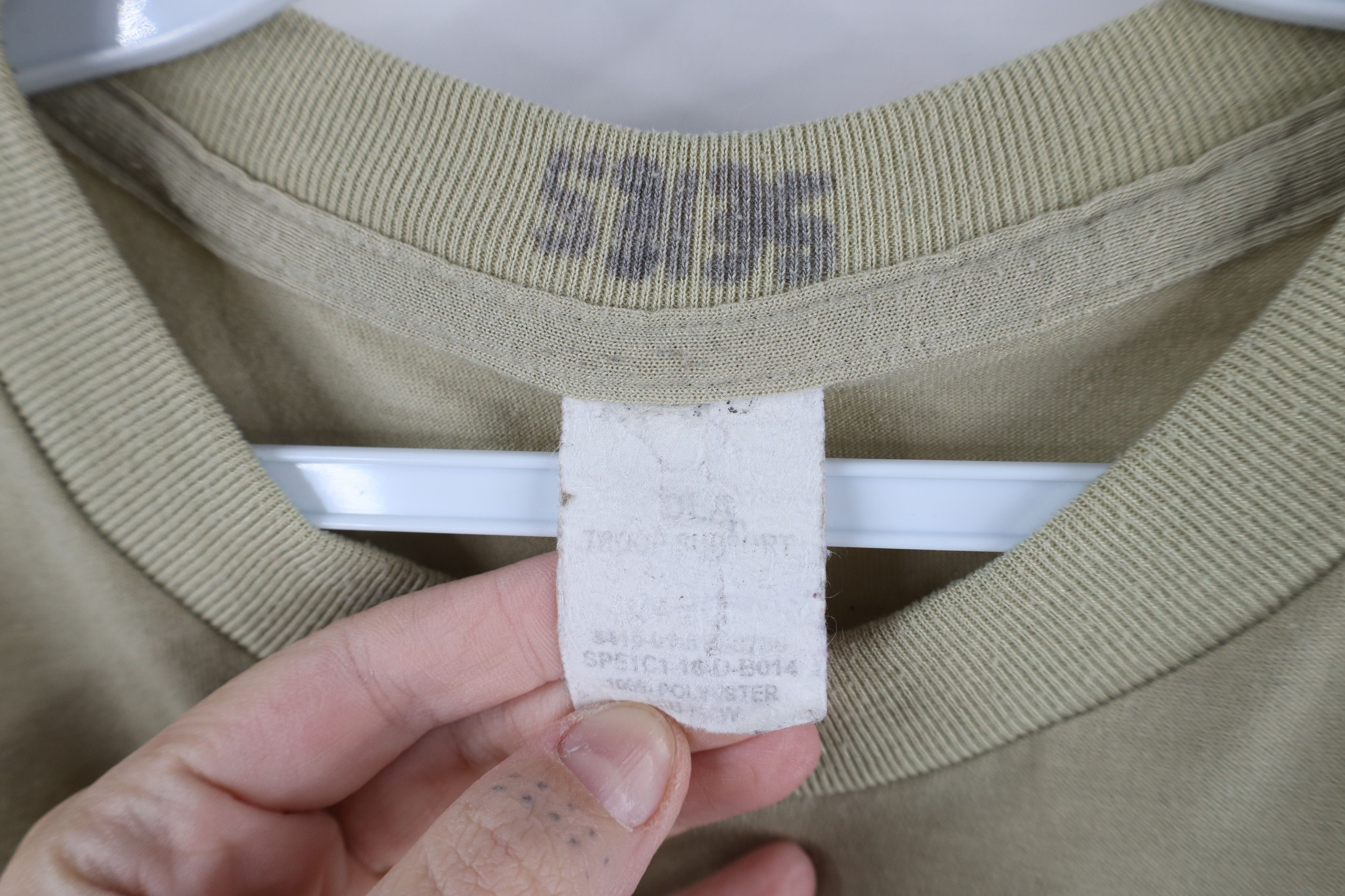 Vintage Vintage 90s Streetwear Blank Short Sleeve T-Shirt Beige USA Size US L / EU 52-54 / 3 - 5 Thumbnail