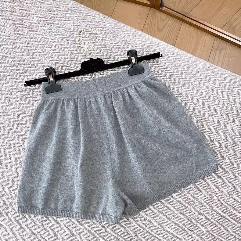 Loro Piana LORO PIANA size S Baby Cashmere Knit Shorts Size 25" / US 0 / IT 36 - 2 Thumbnail