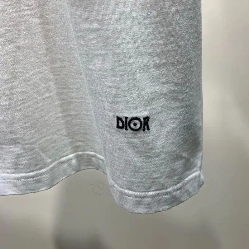 Dior Dior Men's White Cotton Graphic T-Shirt . Size US XL / EU 56 / 4 - 5 Thumbnail