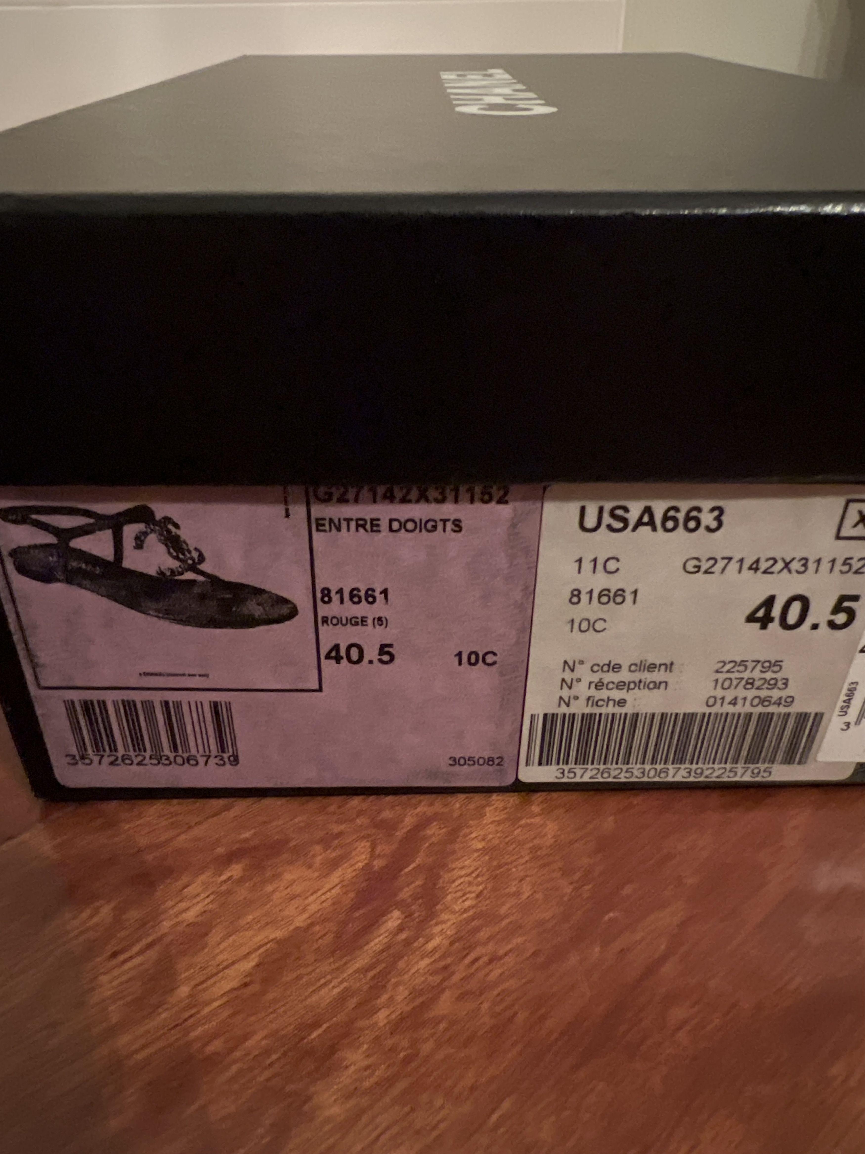 Chanel Thong logo sandal Size US 10.5 / IT 40.5 - 4 Thumbnail