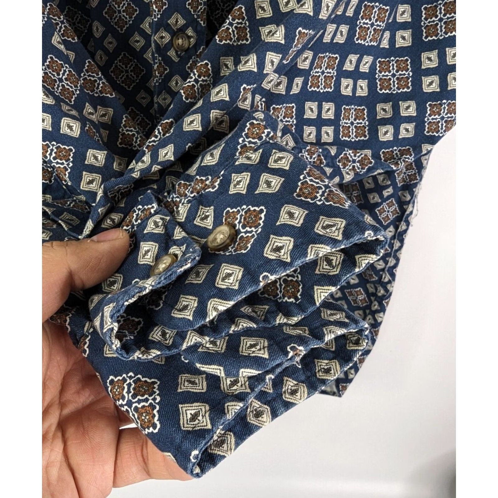 Vintage Natural Issue Button-Up Shirt Men L Blue Geometric Long Sleeve Casual Shirt Size US L / EU 52-54 / 3 - 4 Thumbnail