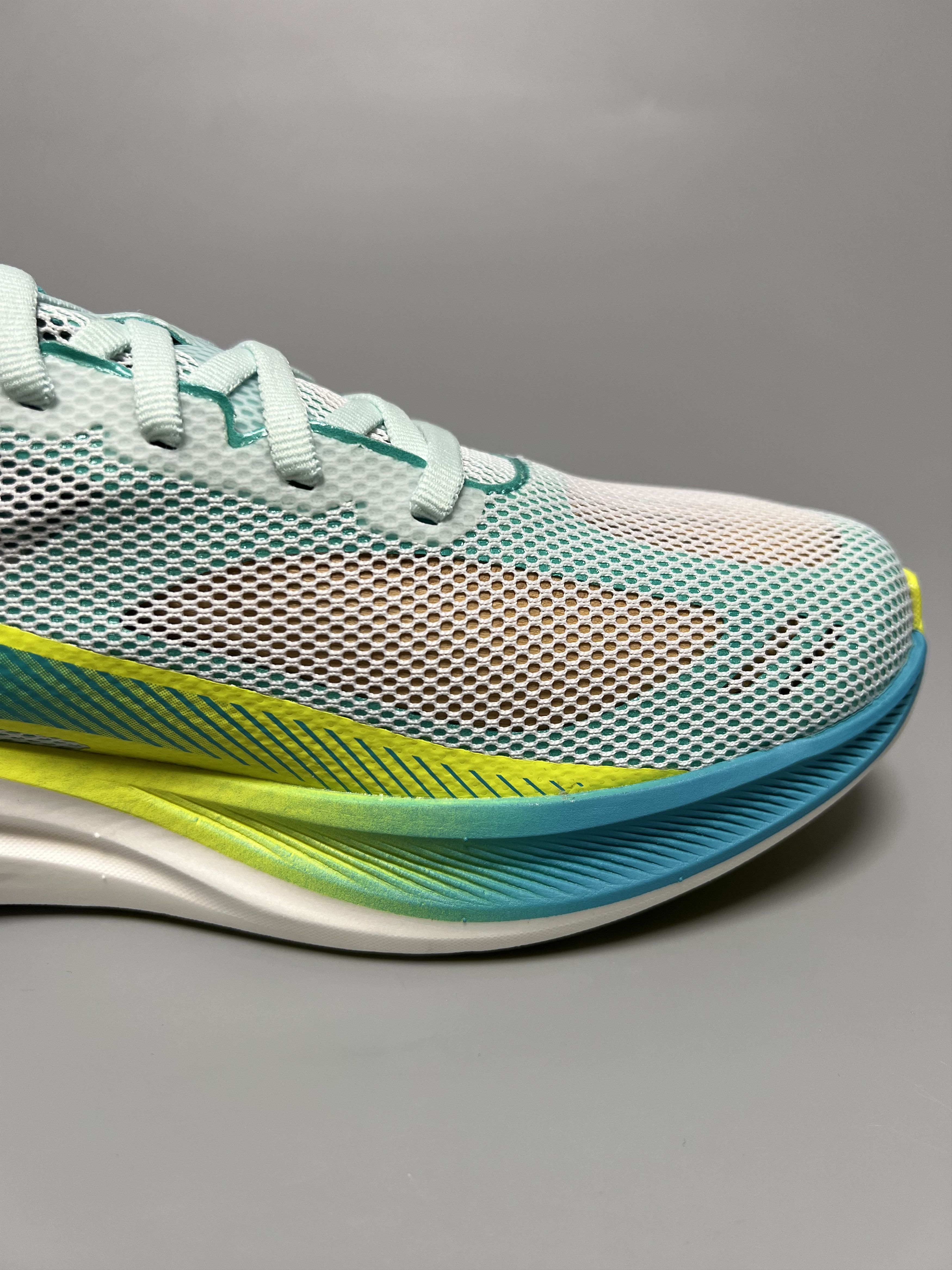Hoka Hoka One One Cielo Road Unisex Running Shoes Size US 7.5 / EU 40-41 - 7 Thumbnail