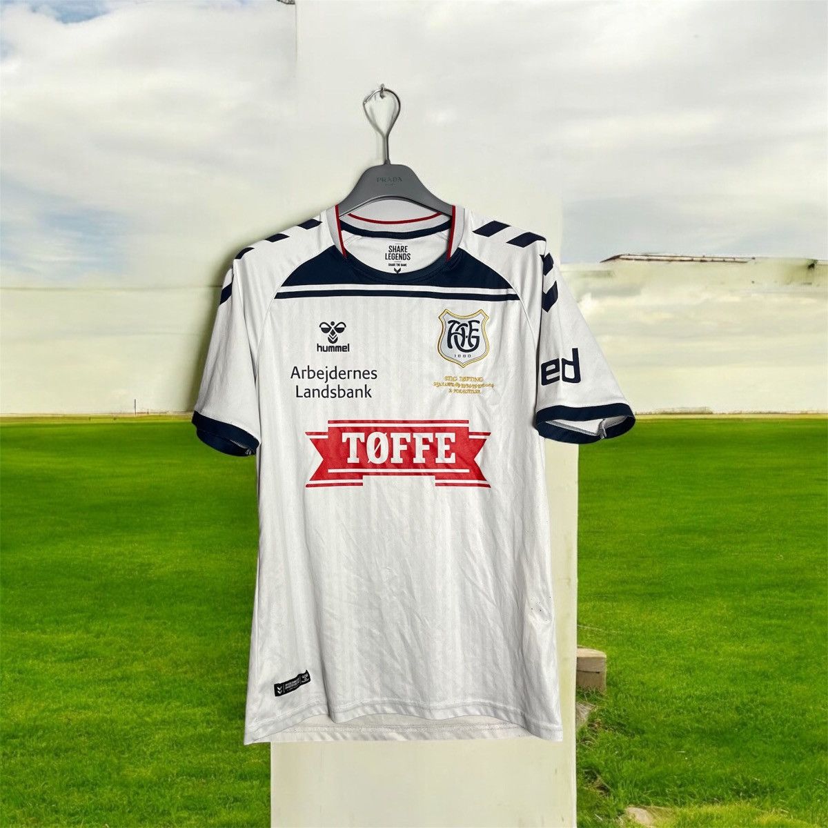 Vintage Hummel AGF Legend soccer Jersey tshirt Size US M / EU 48-50 / 2 - 1 Thumbnail