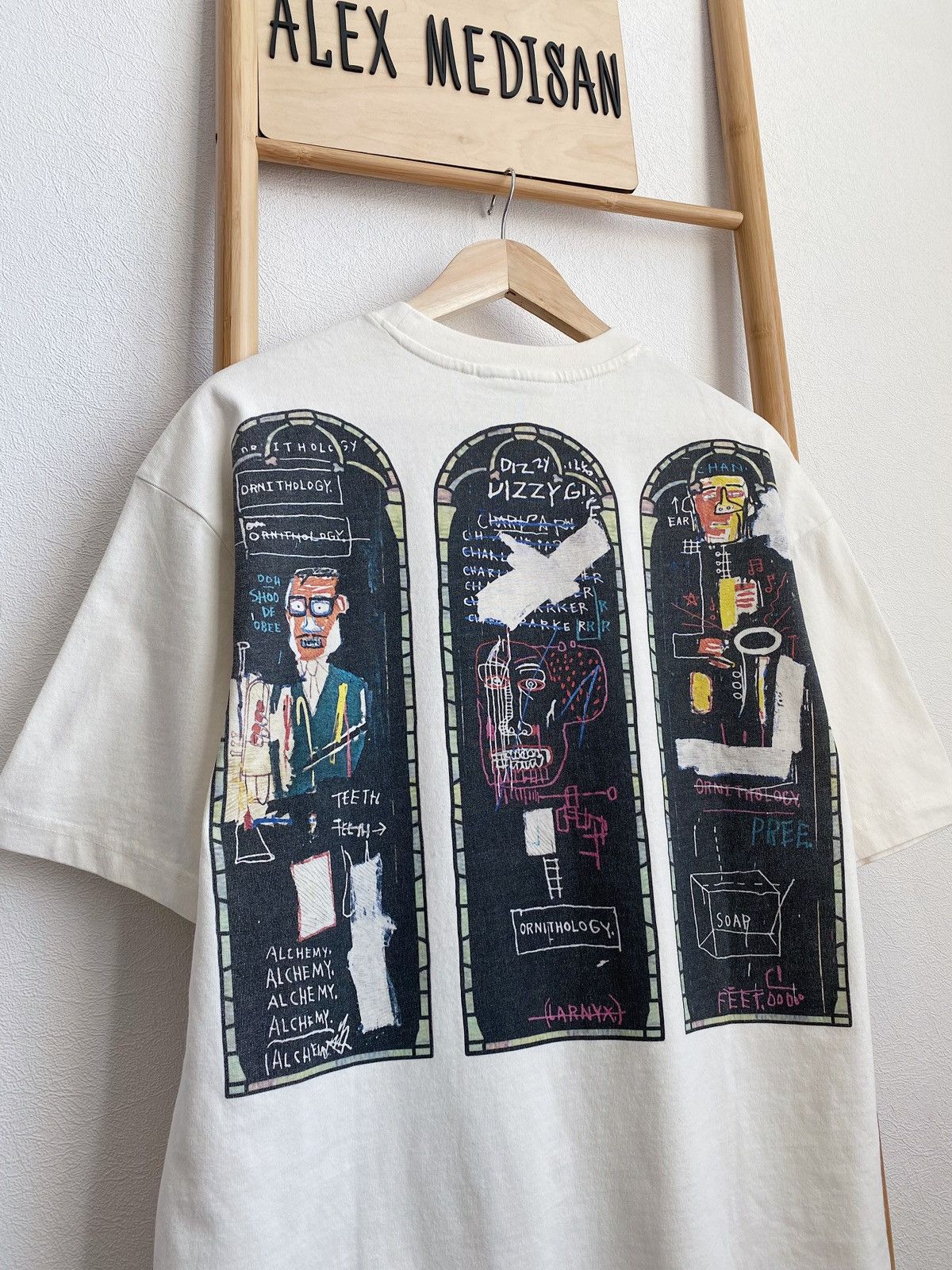 H&M × Jean-Michel Basquiat × Who Decides War WHO DECIDES WAR x BASQUIAT x H&M RELAXED FIT COTTON T-SHIRT Size US M / EU 48-50 / 2 - 5 Thumbnail
