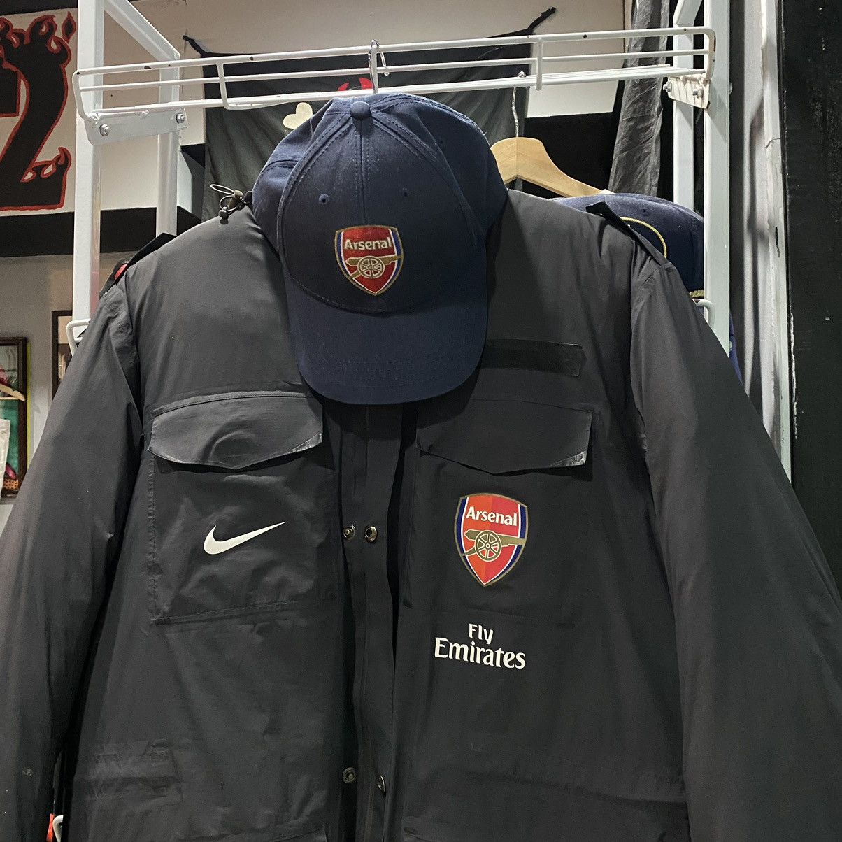 Nike Vintage Nike x Arsenal Puffer Zipper Jacket Free Cap❗️ Size US L / EU 52-54 / 3 - 3 Thumbnail