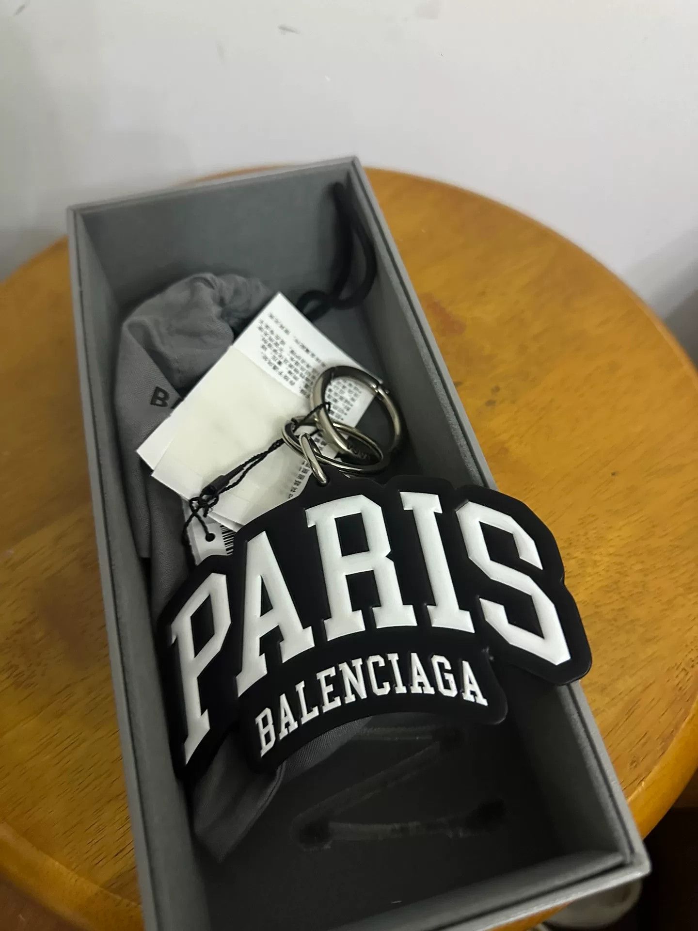 Balenciaga Balenciaga Paris Letter Logo Keyring Size ONE SIZE - 1 Thumbnail