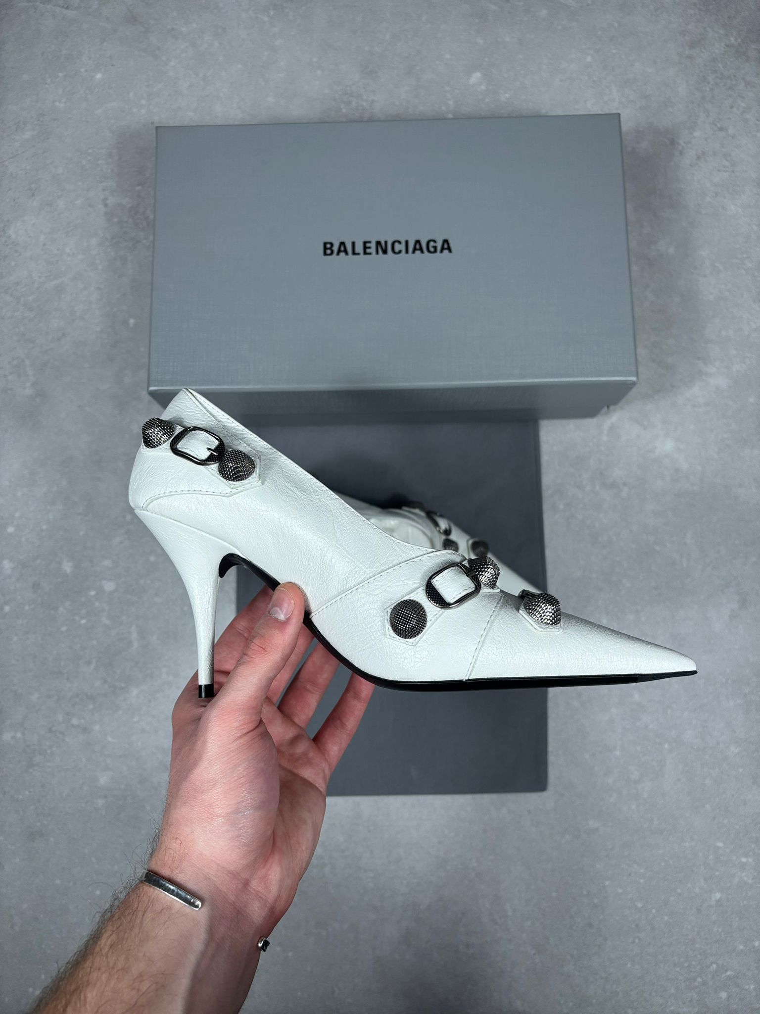 Balenciaga Balenciaga Cagole Pump H90 Arena White Aged Nickel US 8 Size US 8 / IT 38 - 7 Thumbnail