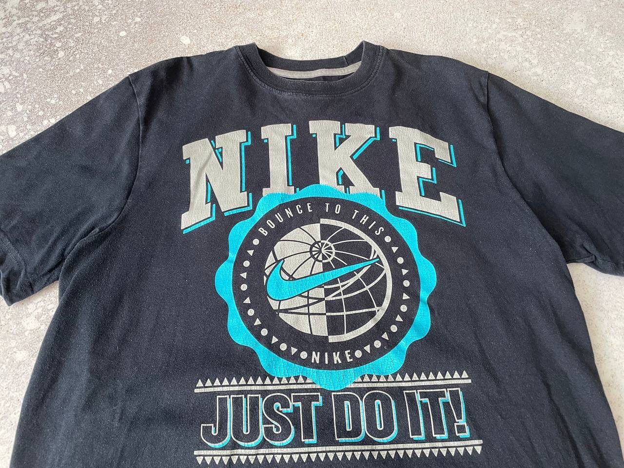 Nike × Vintage Vintage Nike T-shirt Big Swoosh Logo Y2K Ultra Rare Item Size US L / EU 52-54 / 3 - 2 Thumbnail