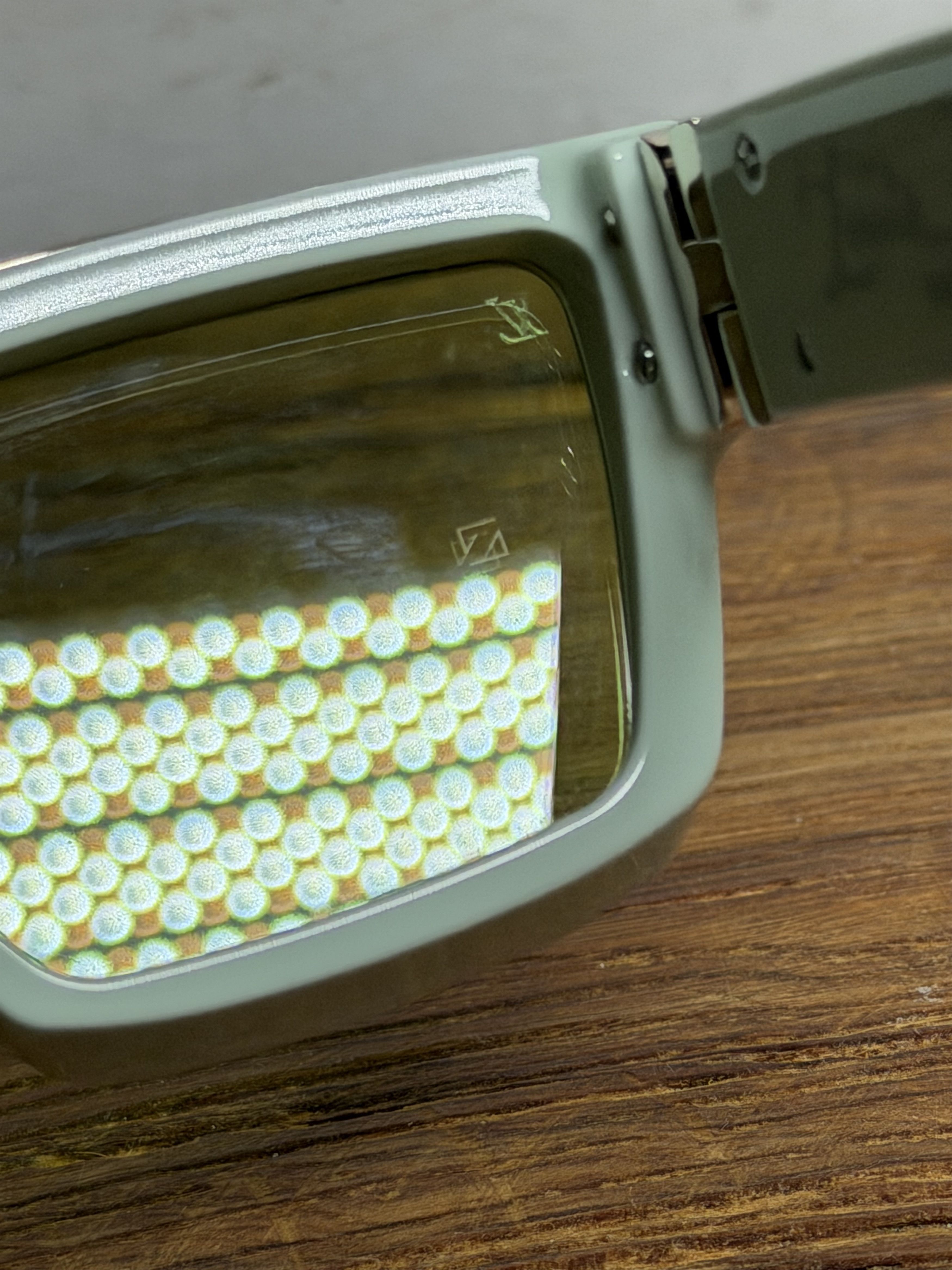 Louis Vuitton Louis Vuitton 1.1 Millionaires Sunglasses Pale Green Size ONE SIZE - 9 Thumbnail