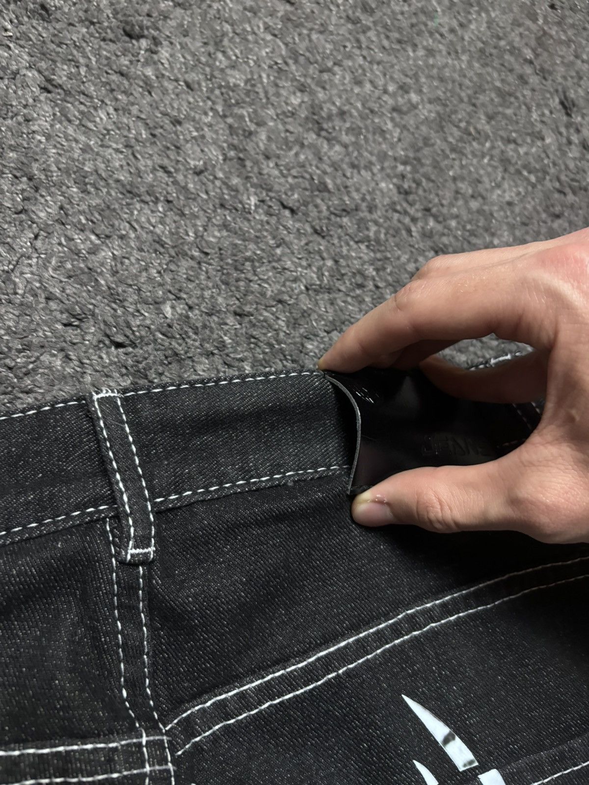 Jean × Vintage Vintage rare tribal medieval blazon sword black baggy jeans Size US 33 - 9 Thumbnail