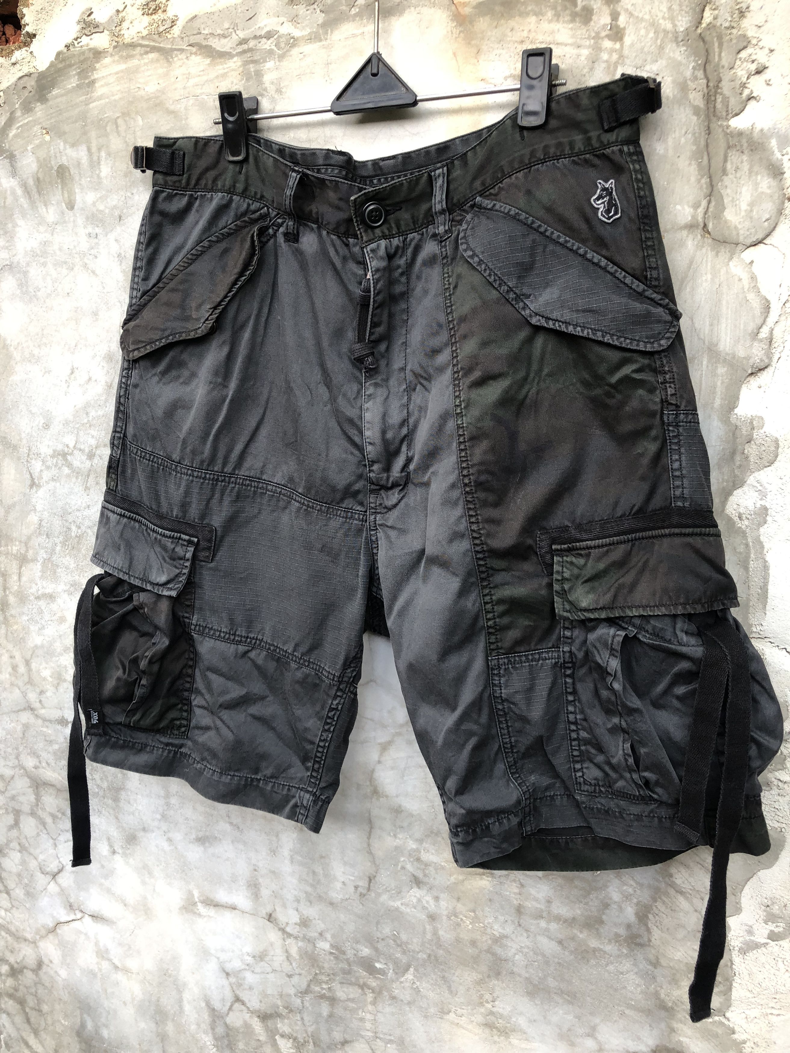 Japanese Brand × izzue Izzue IX-X04 Army patchwork cargo short pants Size US 36 / EU 52 - 2 Thumbnail