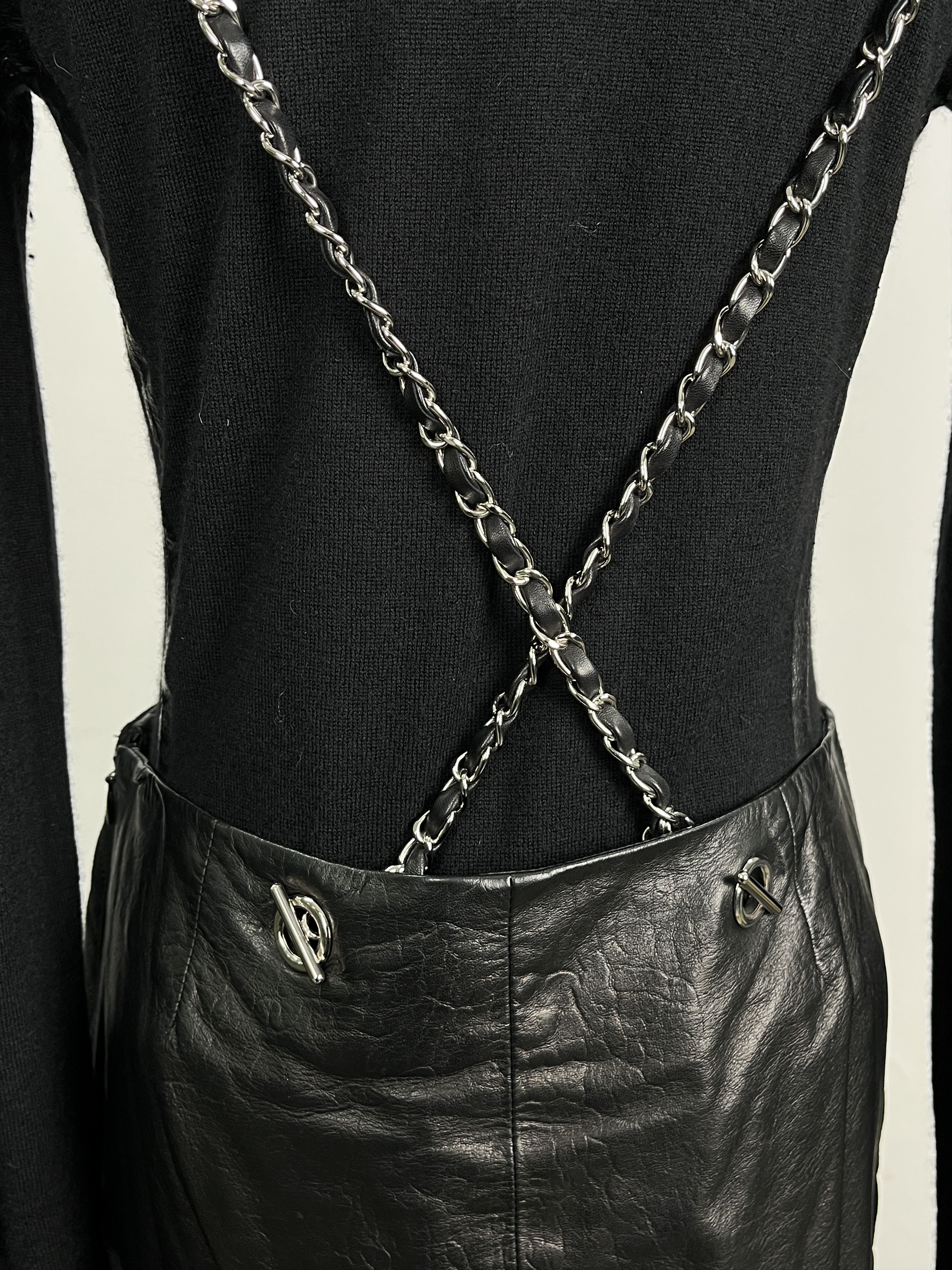 Chanel Chanel Black Quilted Lambskin Skirt With Chain Suspenders Size 26" / US 2 / IT 38 - 7 Thumbnail