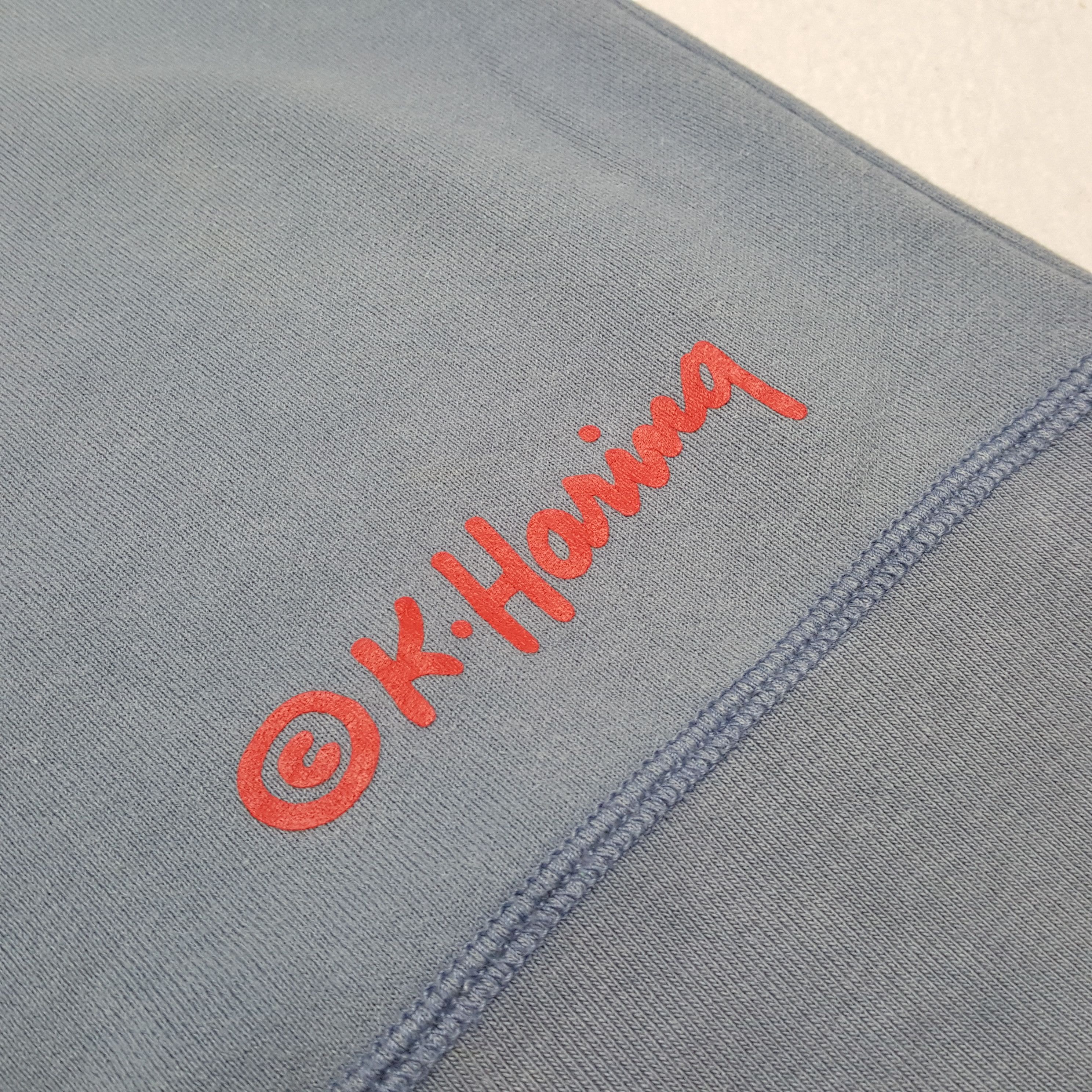 Japanese Brand Vintage Uniqlo x Keith Haring Japanese Brand Sweatshirt RR17 Size US S / EU 44-46 / 1 - 9 Thumbnail