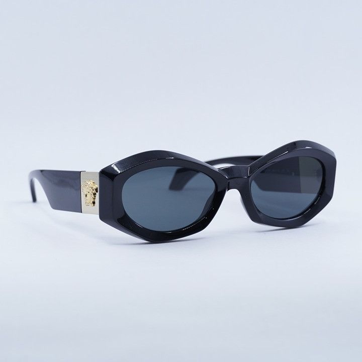 Versace Versace VE4466U GB1/87 Sunglasses Black Geometric Frame Size ONE SIZE - 5 Thumbnail