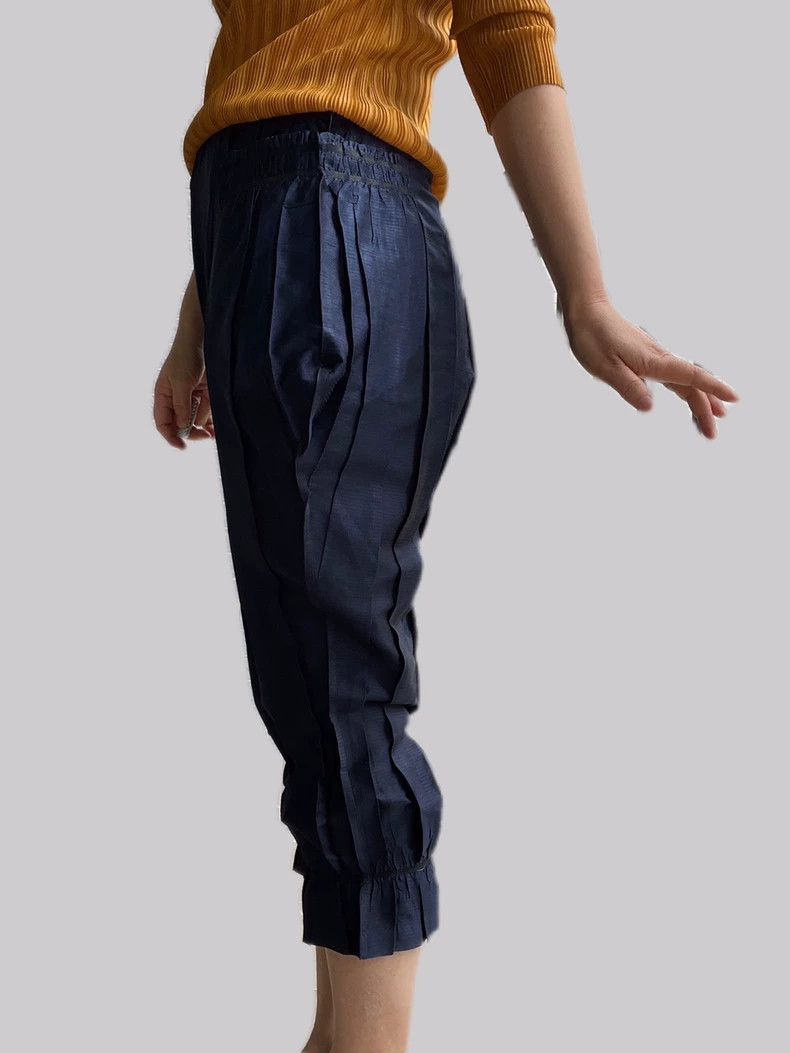 Issey Miyake Issey Miyake size:2 Blue mainline irregular-shaped pleated Size 23" - 4 Thumbnail