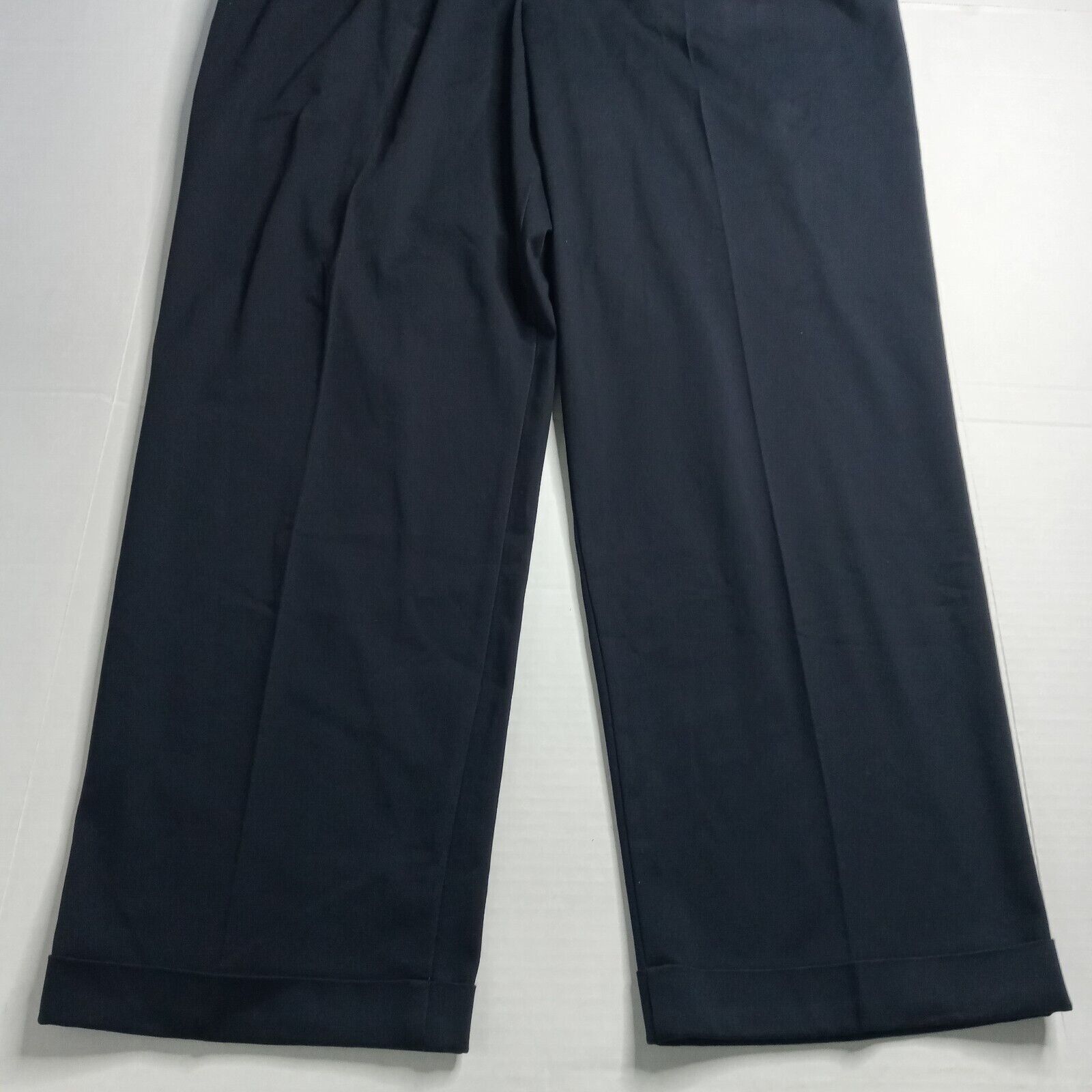 Dockers Dockers Khakis Pants Men's 44x32 Black Relaxed Fit Pleated Size US 44 / EU 60 - 3 Thumbnail