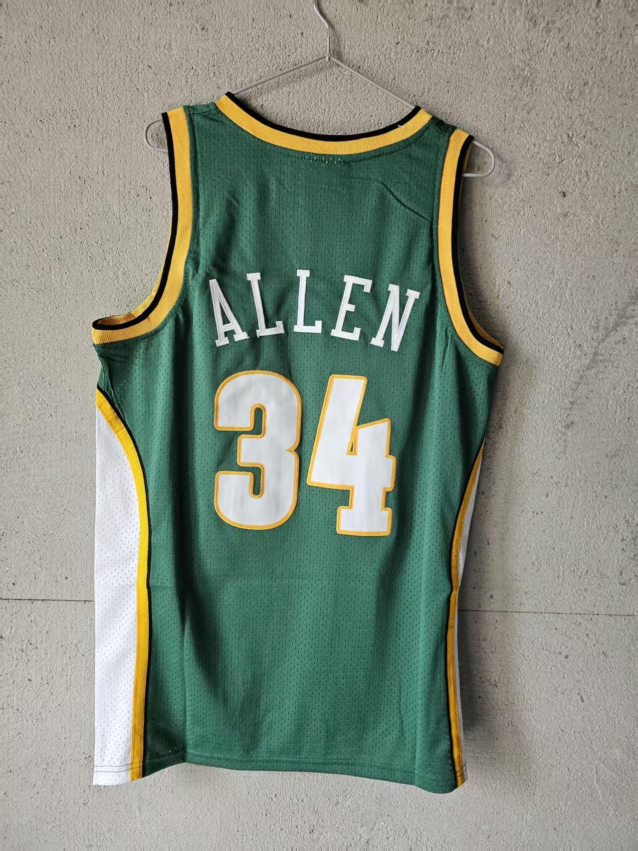 NBA Seattle Supersonics #34 Ray Allen Jersey L Size US L / EU 52-54 / 3 - 1 Thumbnail