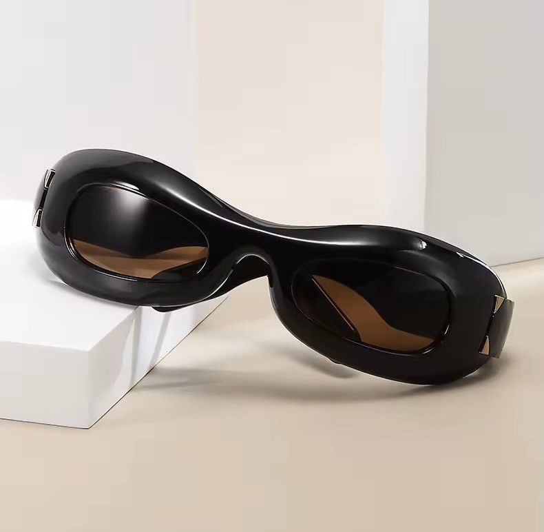 Other Streetwear Y2k Style Retro Punk Sunglasses Size ONE SIZE - 1 Thumbnail