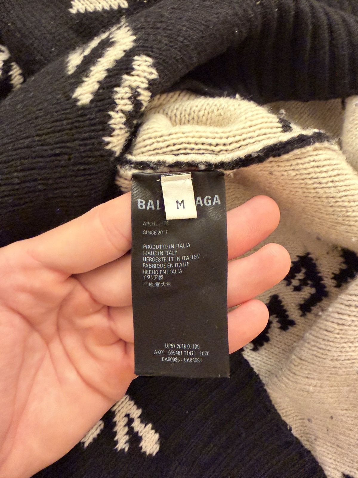 Balenciaga Balenciaga all over sweater Size US M / EU 48-50 / 2 - 3 Thumbnail