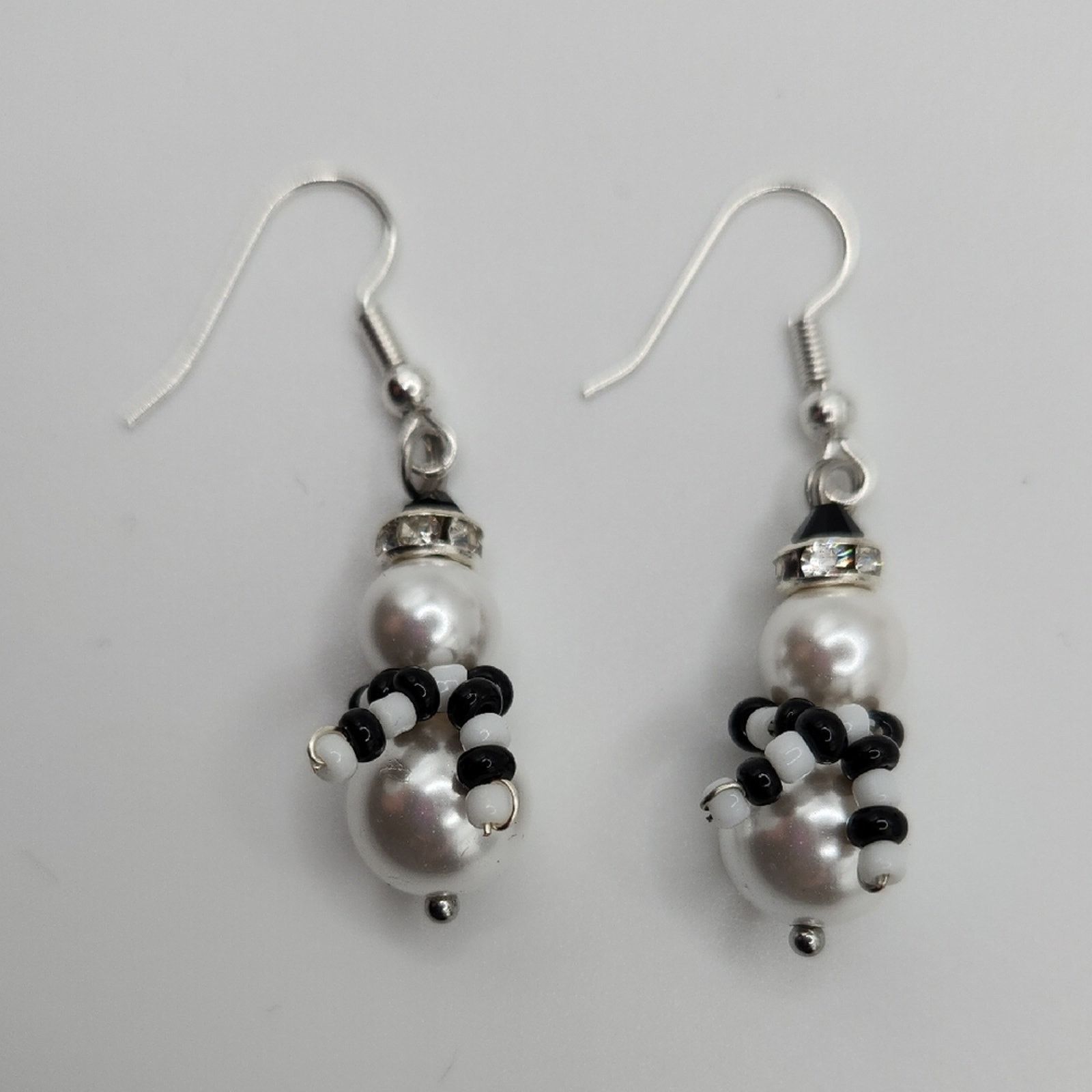 Other White and Black Beaded Snowman Earrings with Crystals Size ONE SIZE - 3 Thumbnail